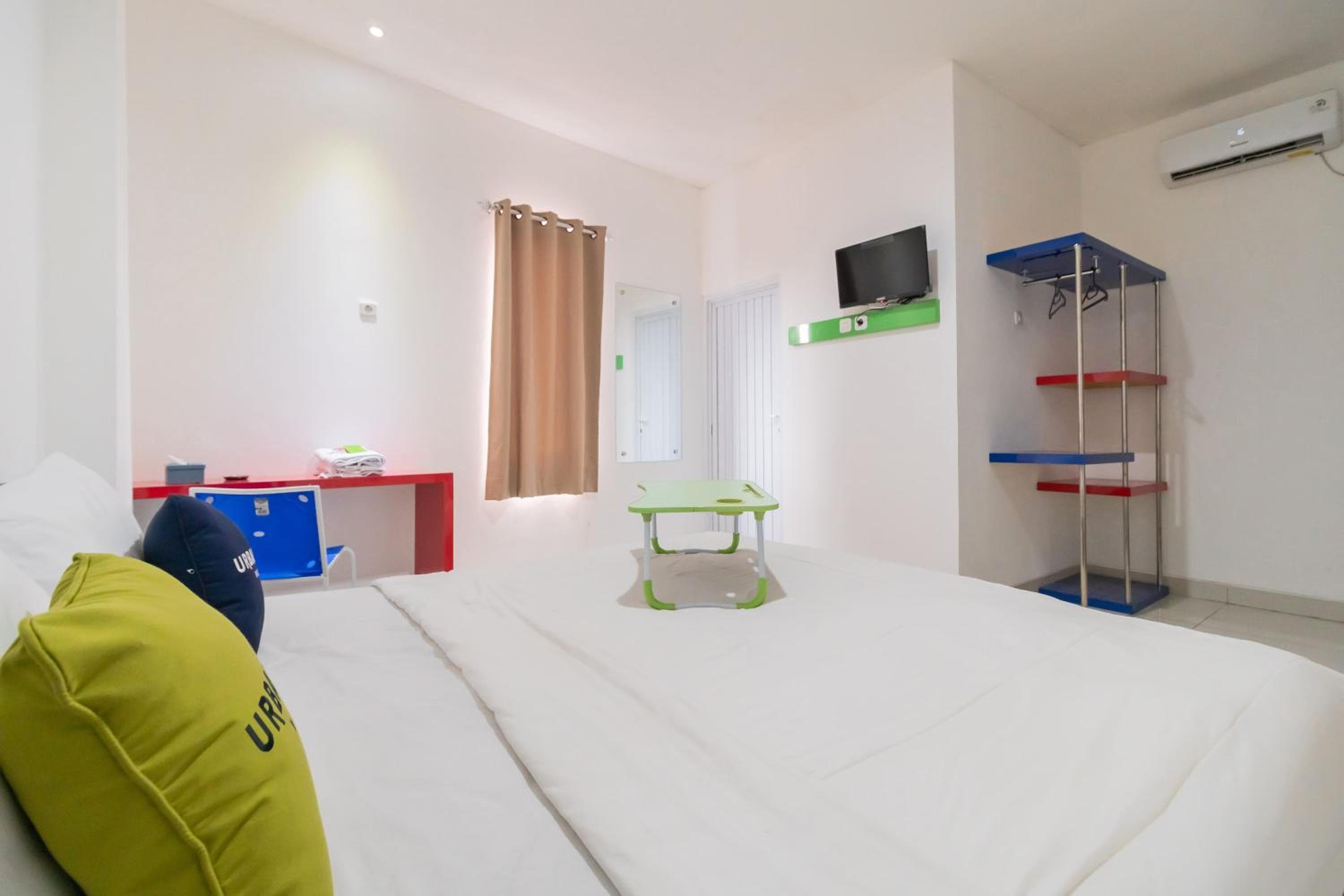 Urbanview Hotel Ephe Palembang by RedDoorz