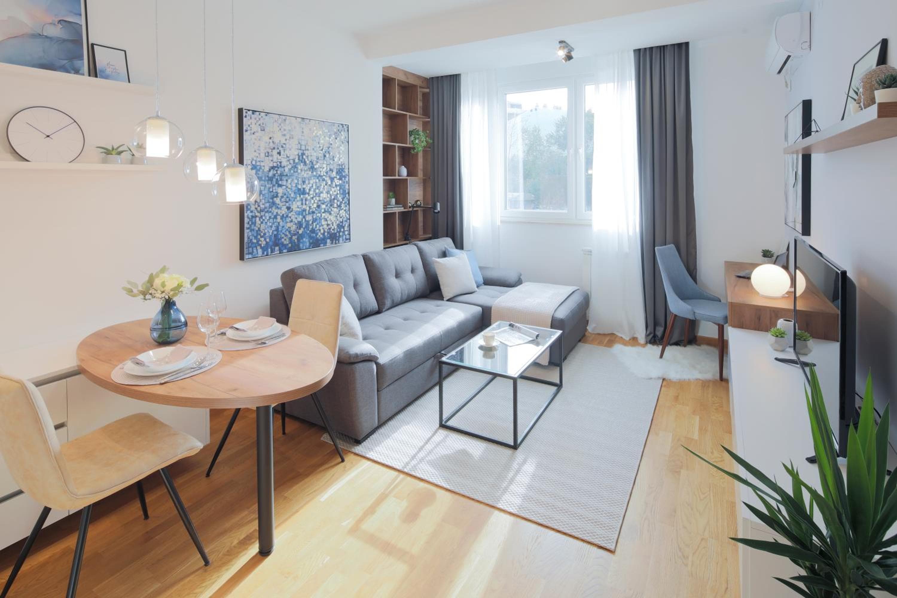 Arena BIG Luxury Apartments with free parking