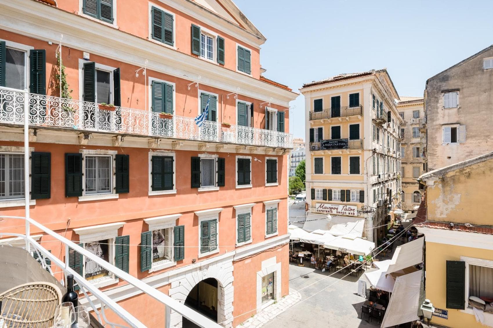 St Spyridon Cosy Apartment by Konnect, Old Corfu Town
