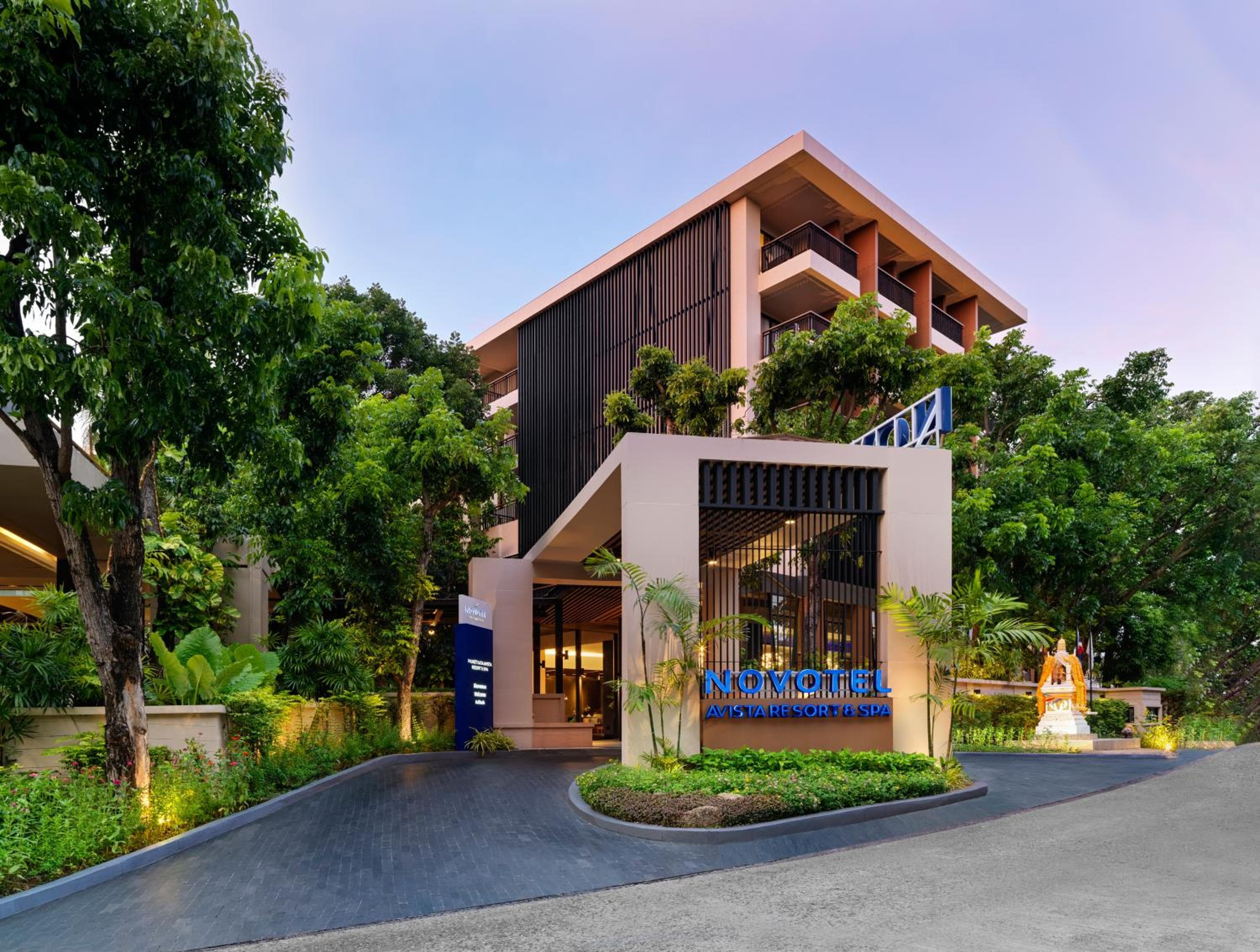 Novotel Phuket Kata Avista Resort and Spa