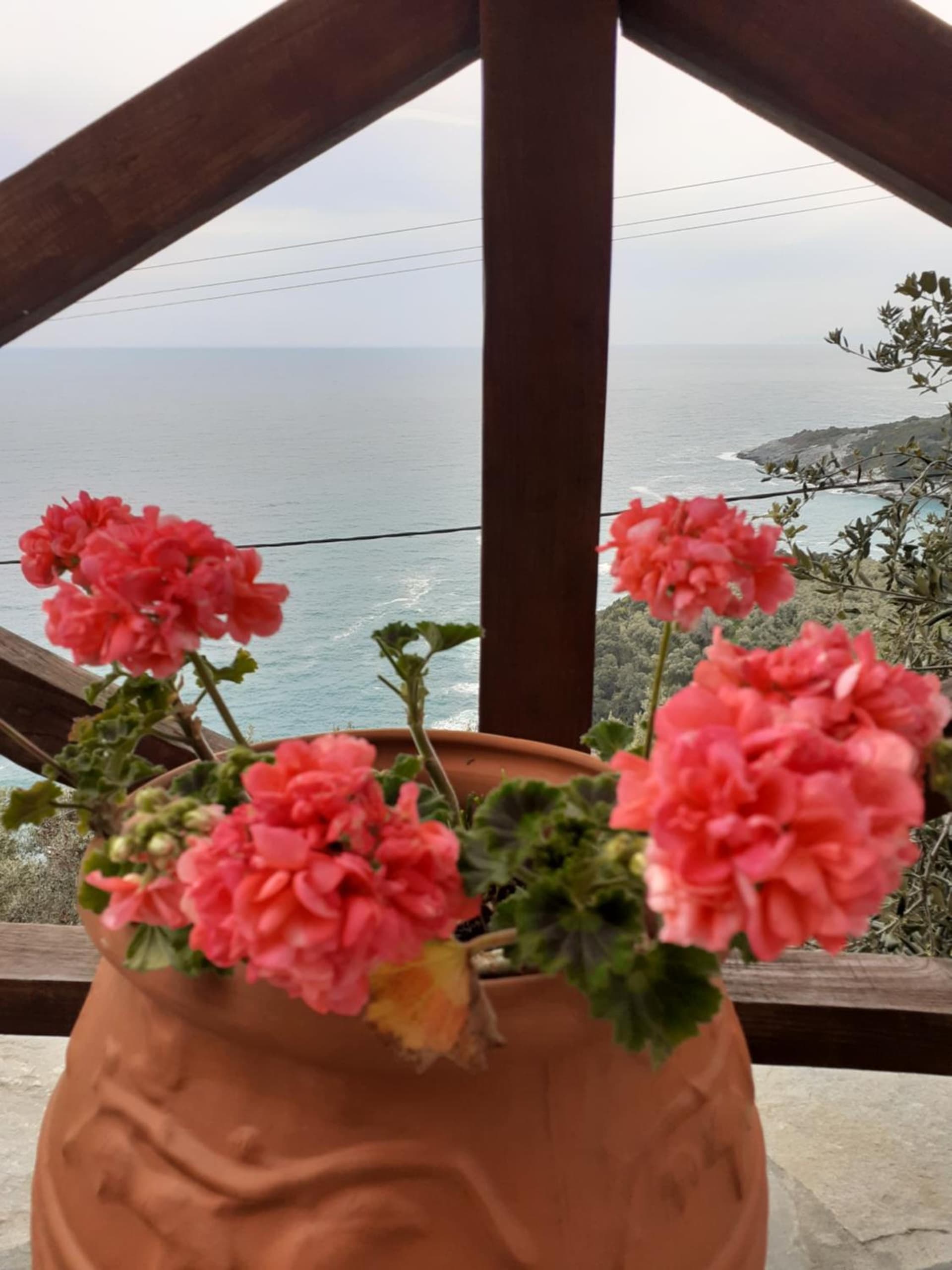 LIMNIONAS SUNVIEW