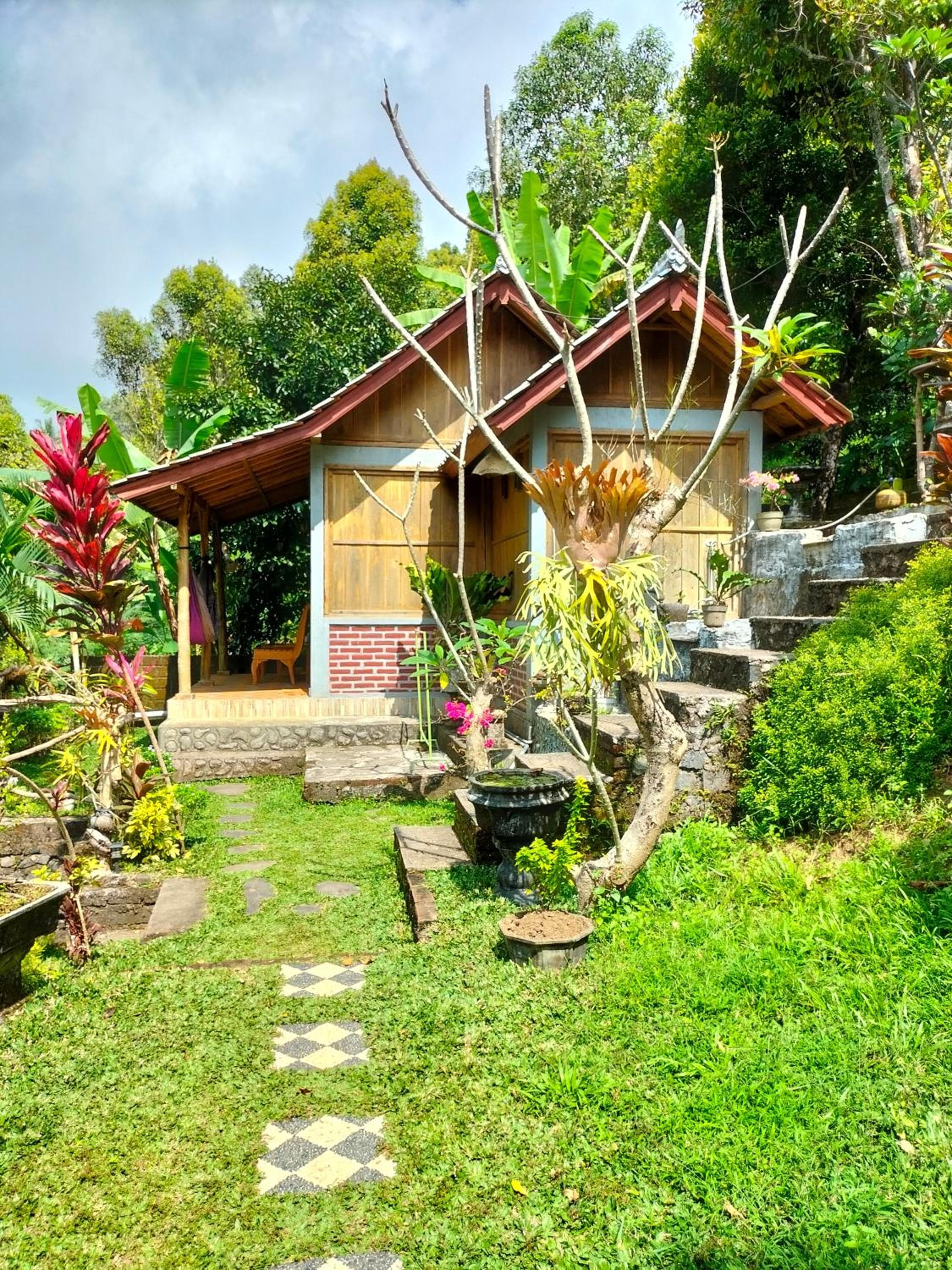 Friendly Homestay Lemukih