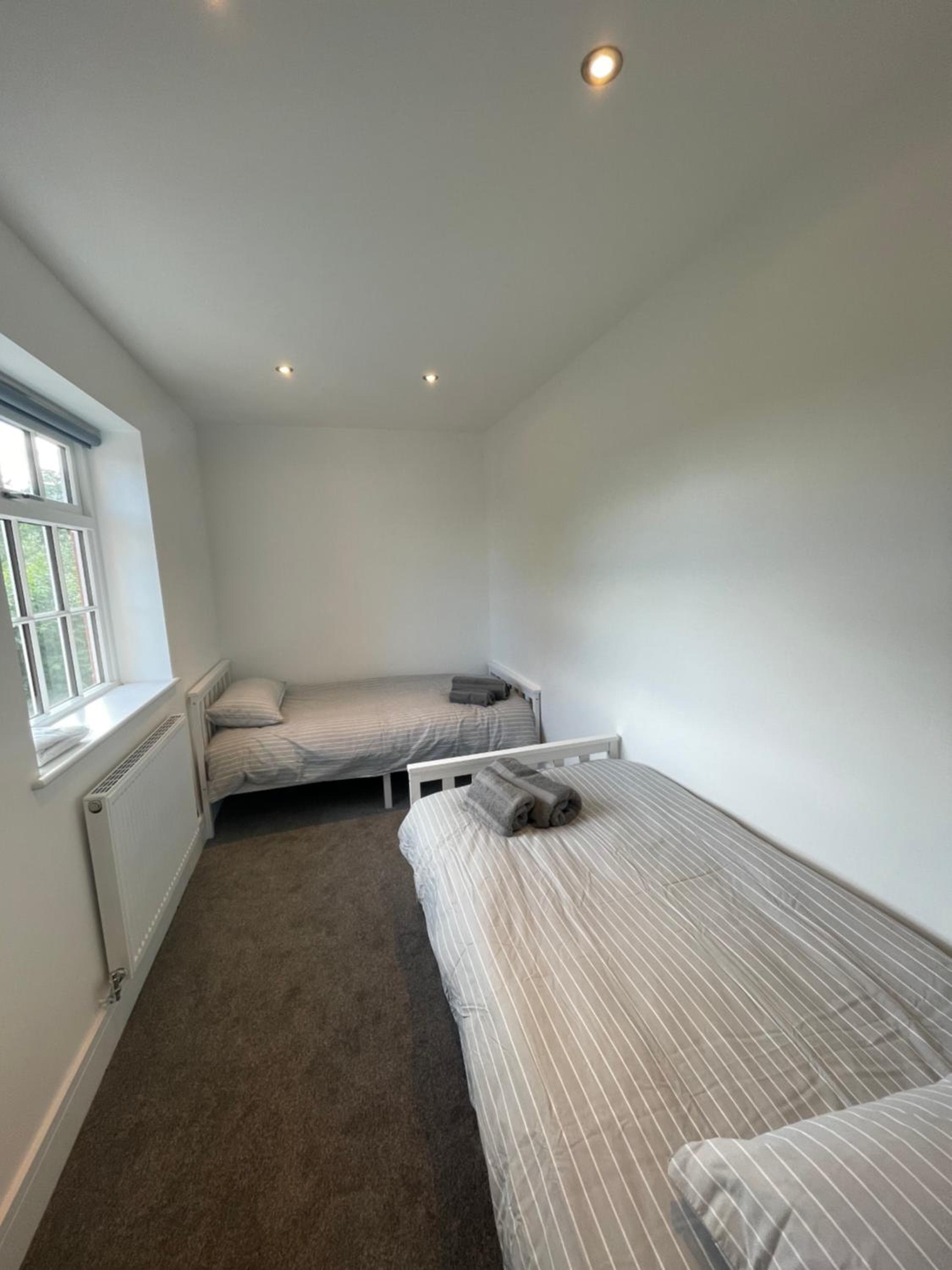 Stunning New Townhouse in the Heart of Warwick