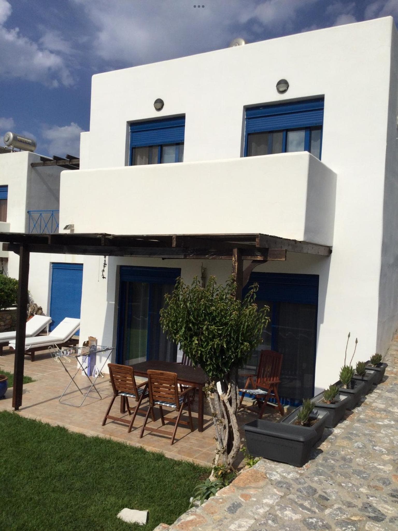 Villa Poseidon Blue