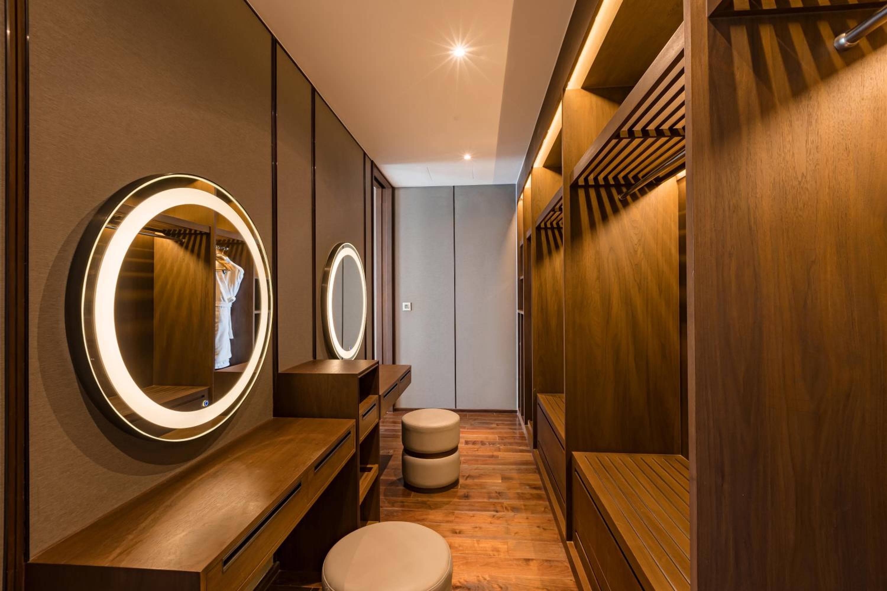 Prince Hotel Da Nang