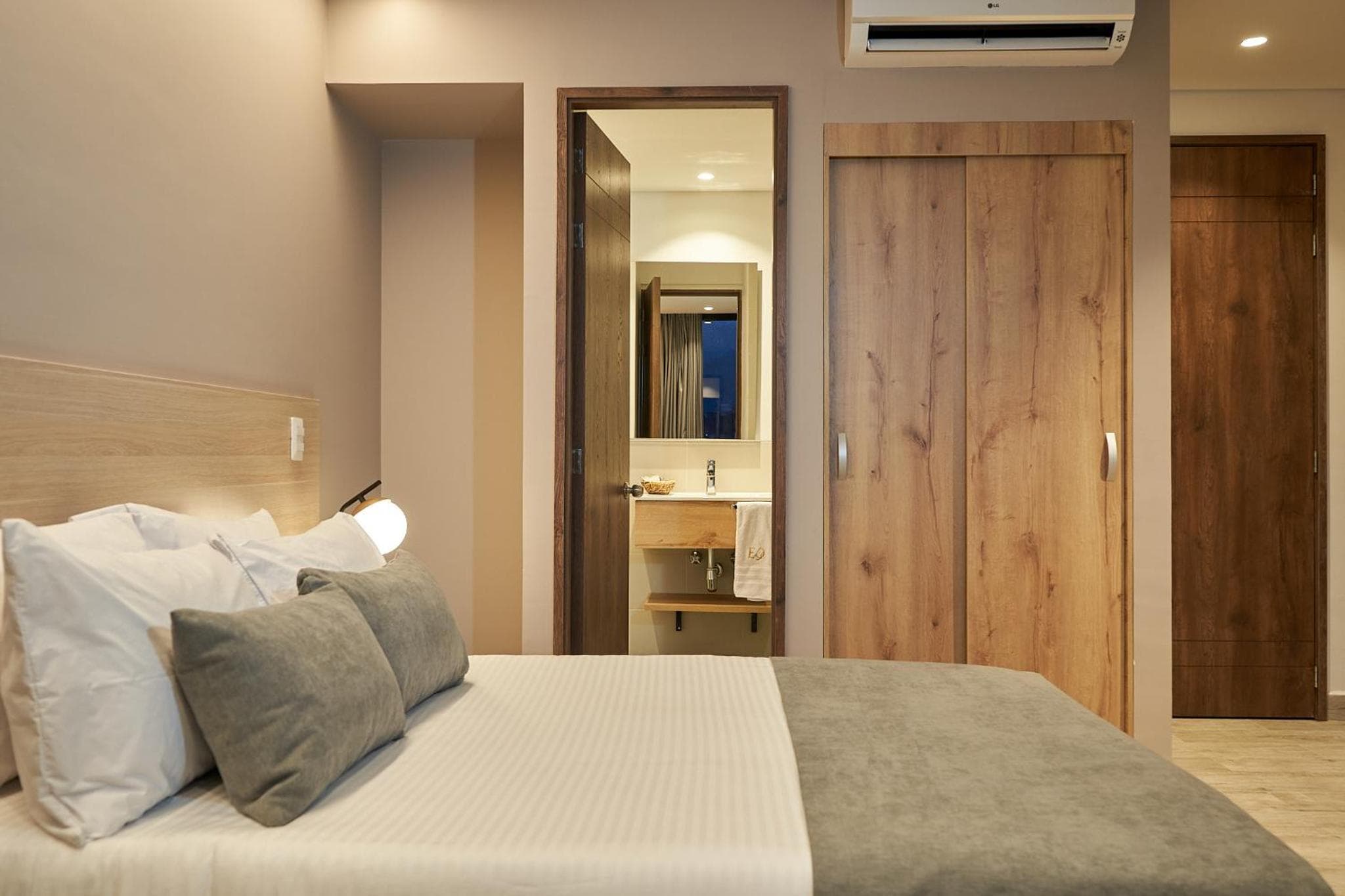 Eutopiq Hotel