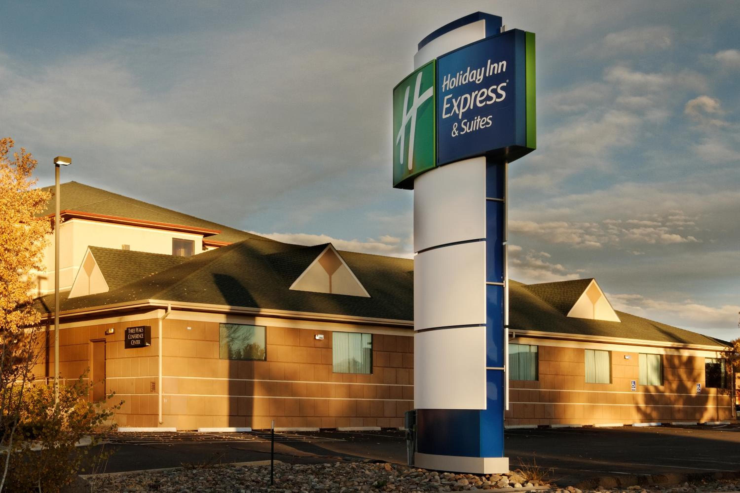 Holiday Inn Express Hotel & Suites Montrose - Black Canyon Area by IHG