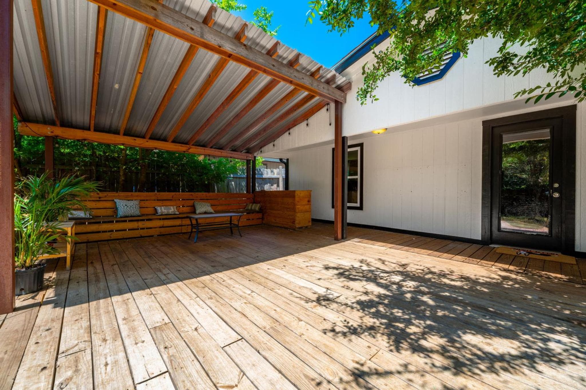 New! Entire House, 5 Minutes from downtown