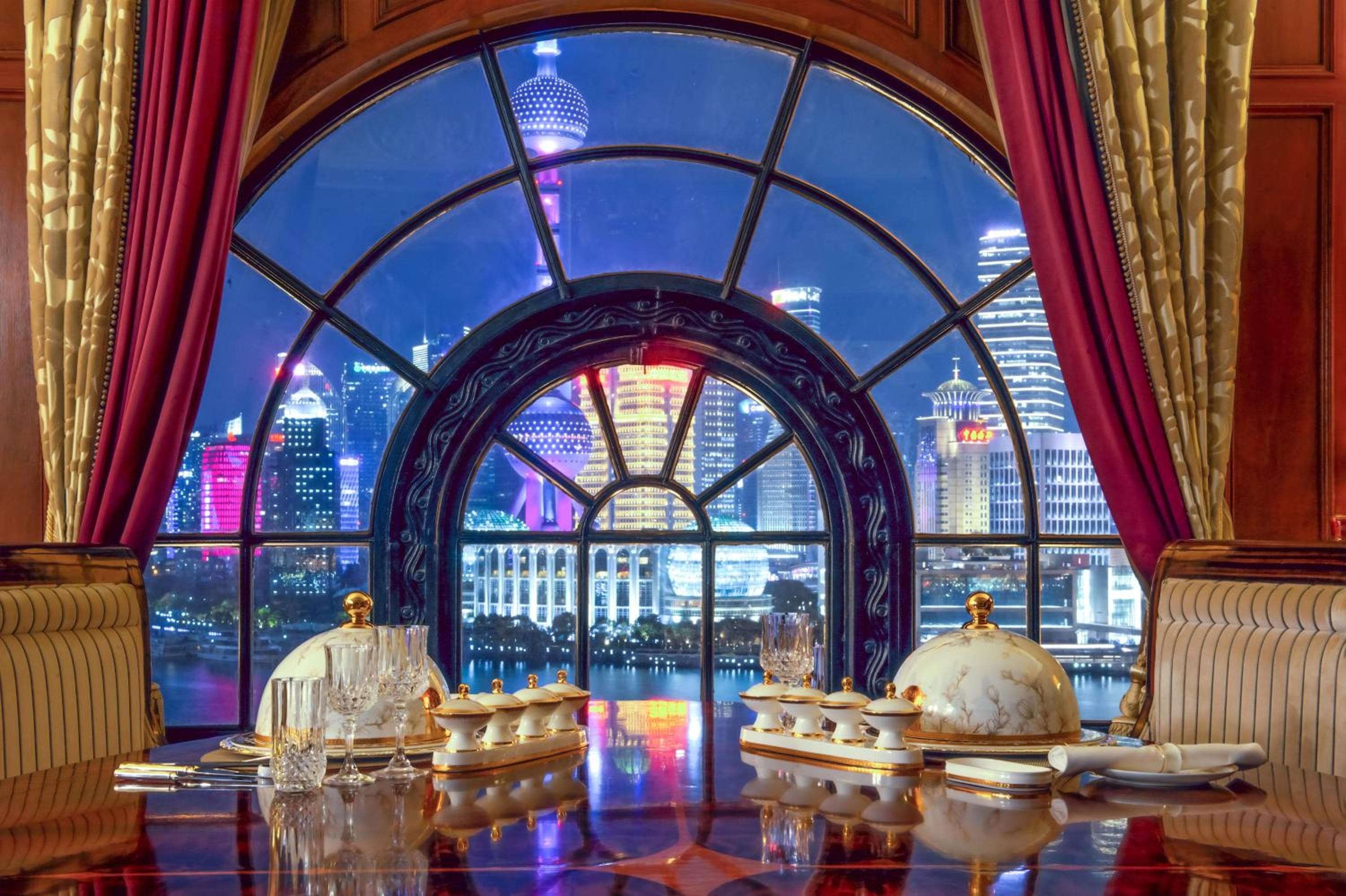 Fairmont Peace Hotel on the Bund