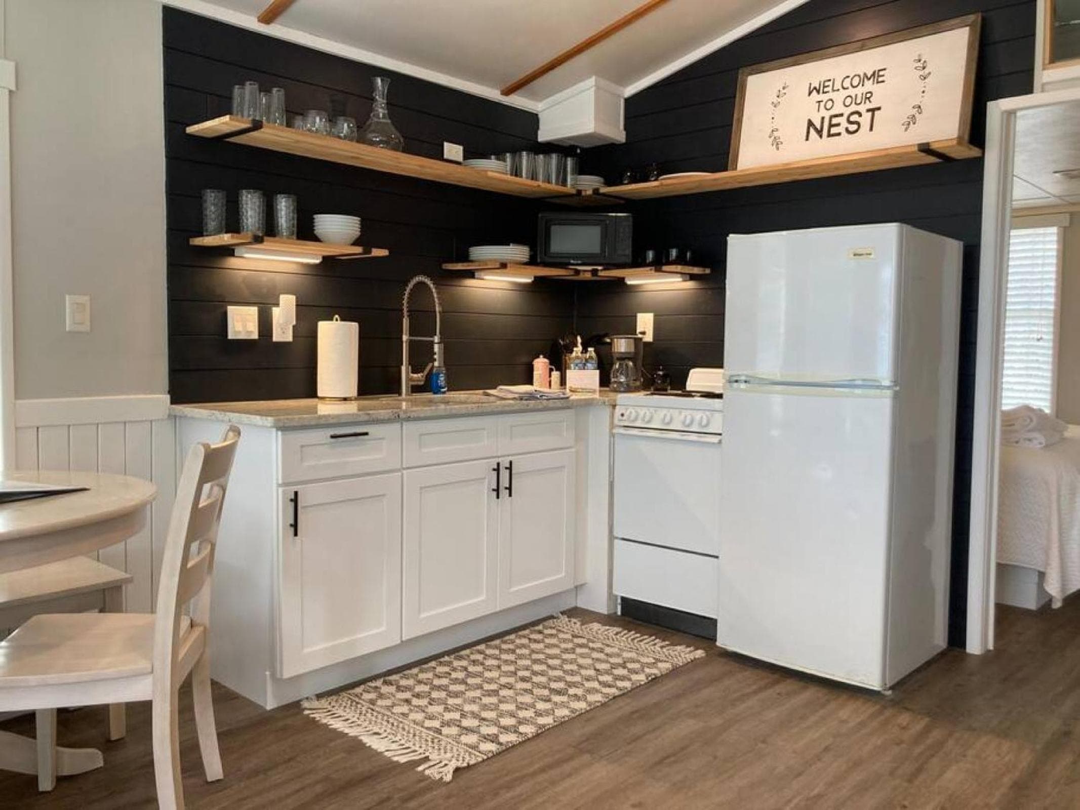 Nest - Texas Tiny House with a Big View