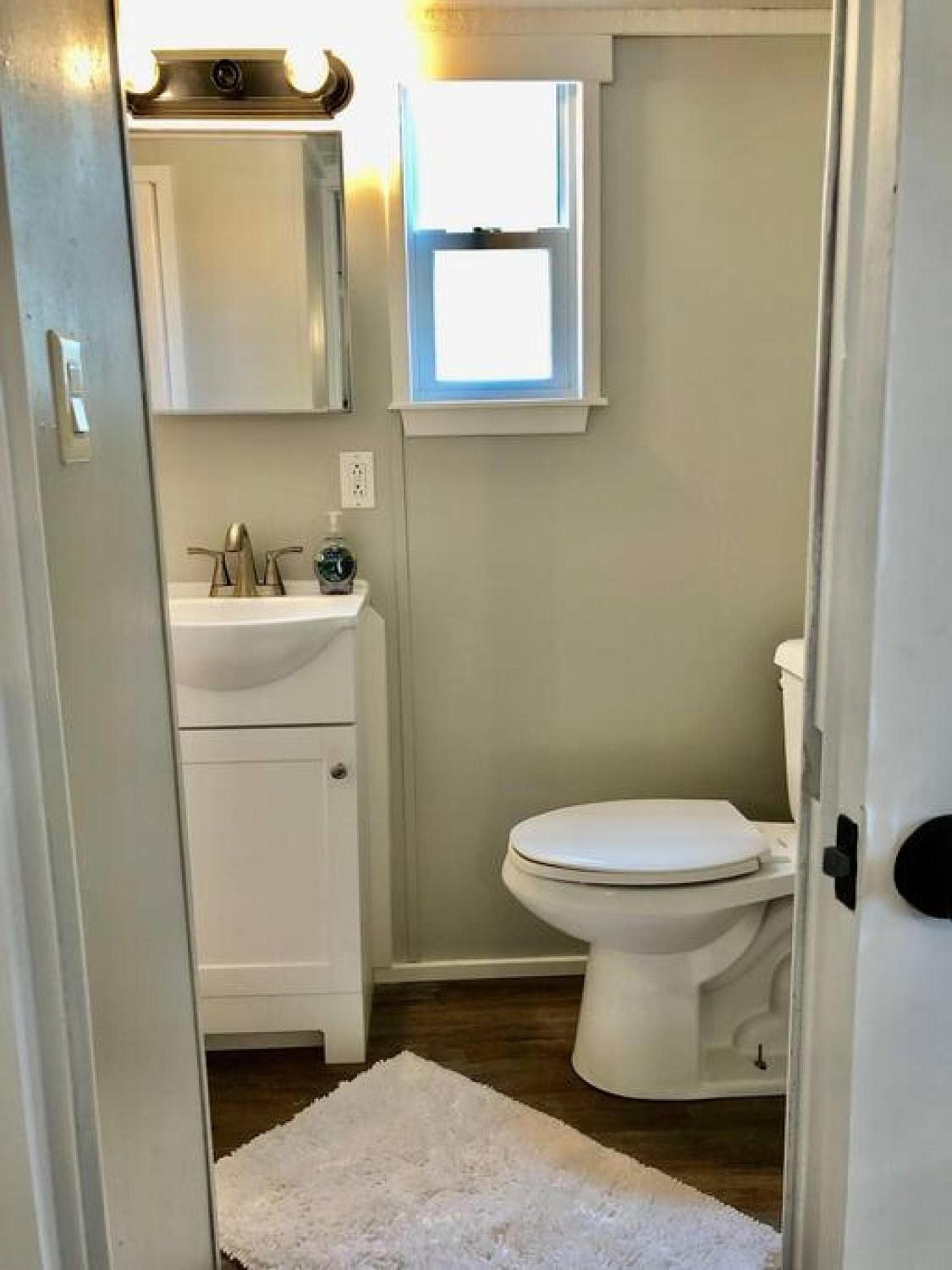 Nest - Texas Tiny House with a Big View
