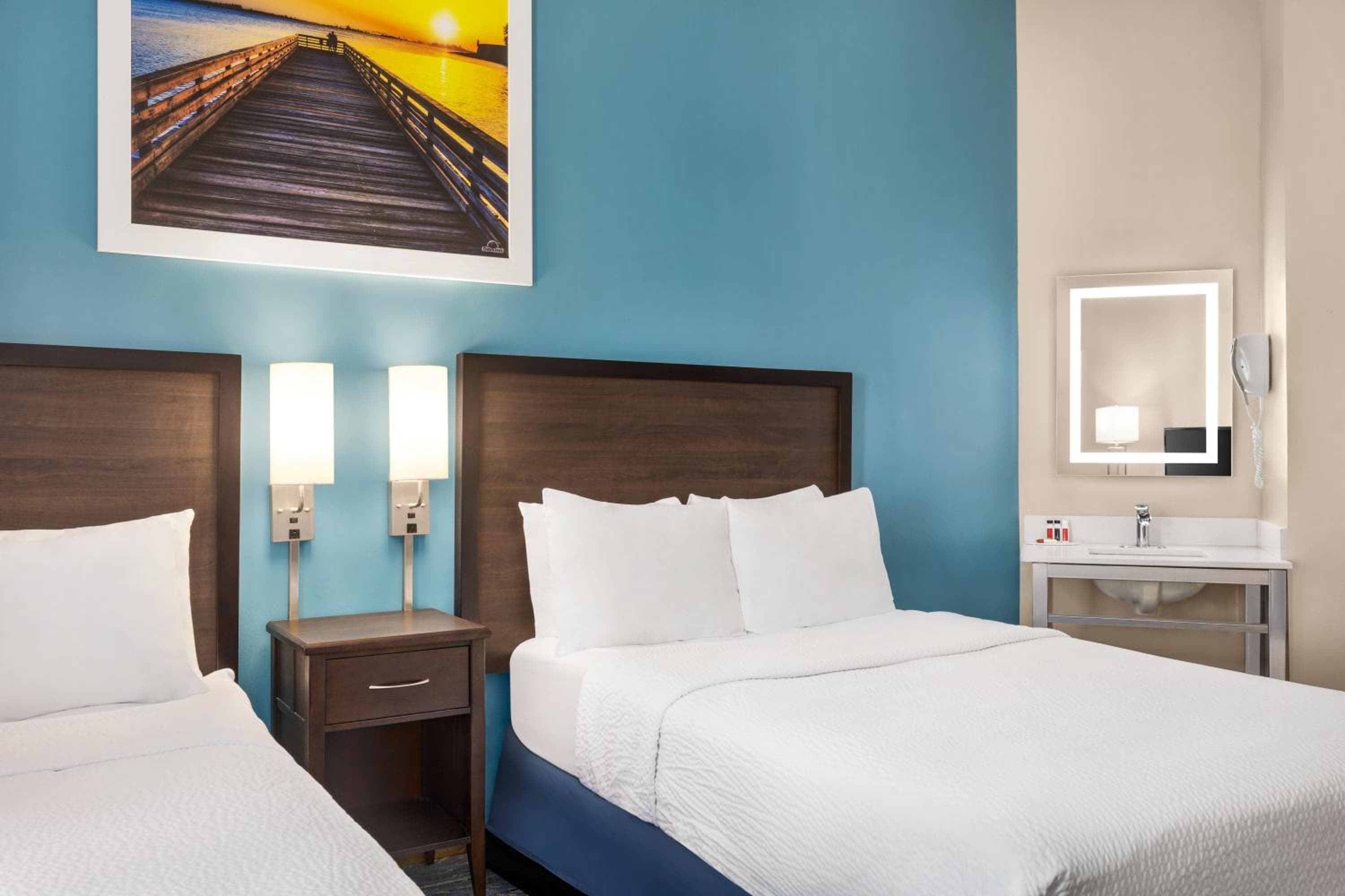 Days Inn by Wyndham Philadelphia Convention Center