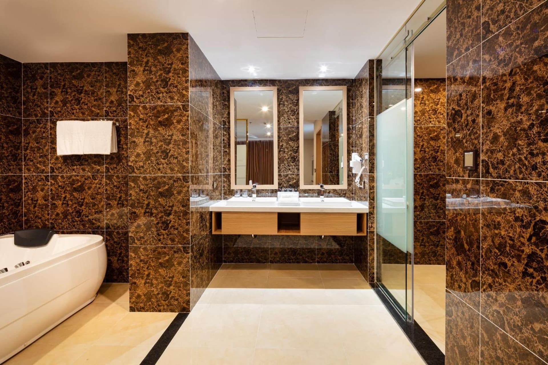 Virgo Hotel Nha Trang