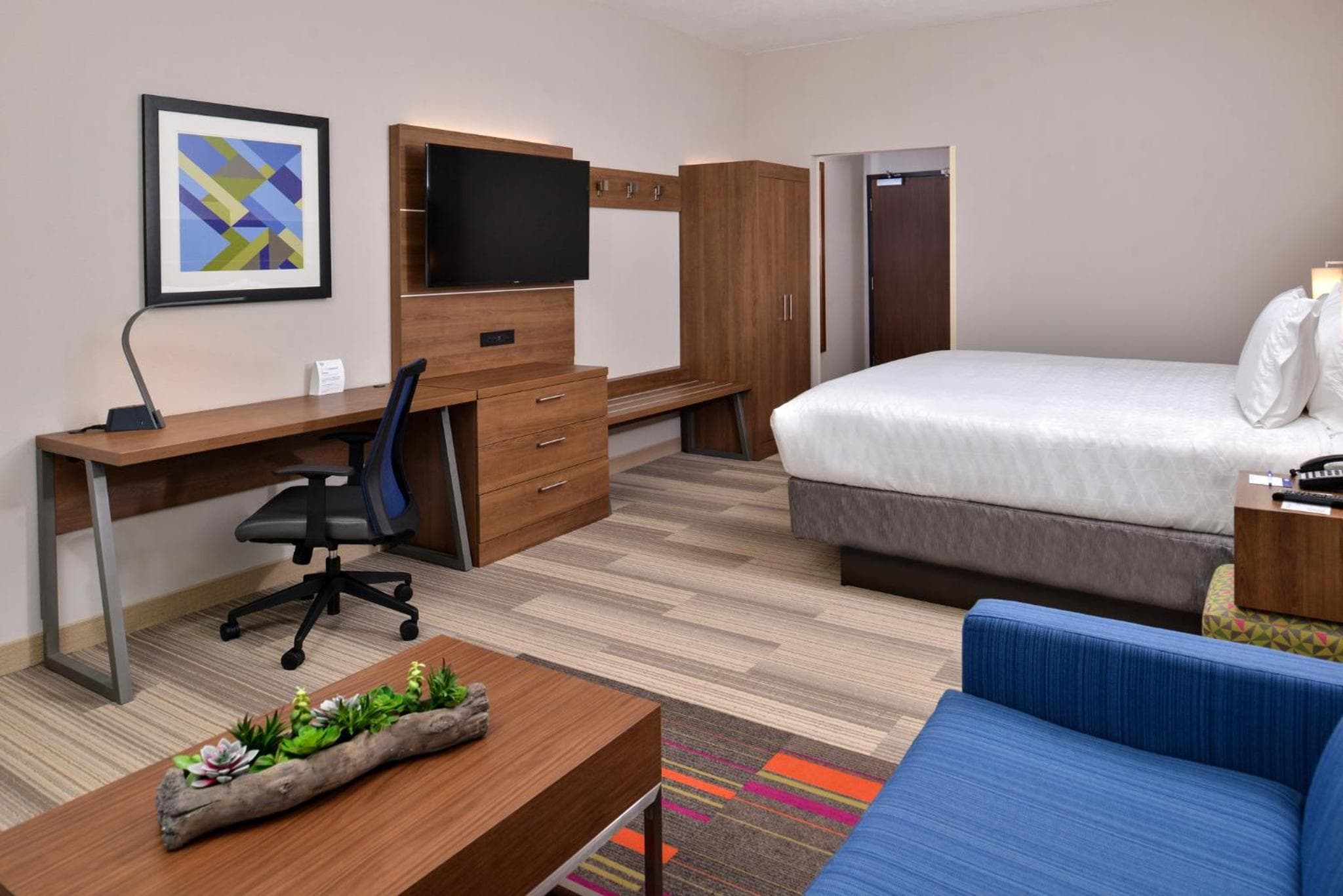 Holiday Inn Express Melbourne West by IHG