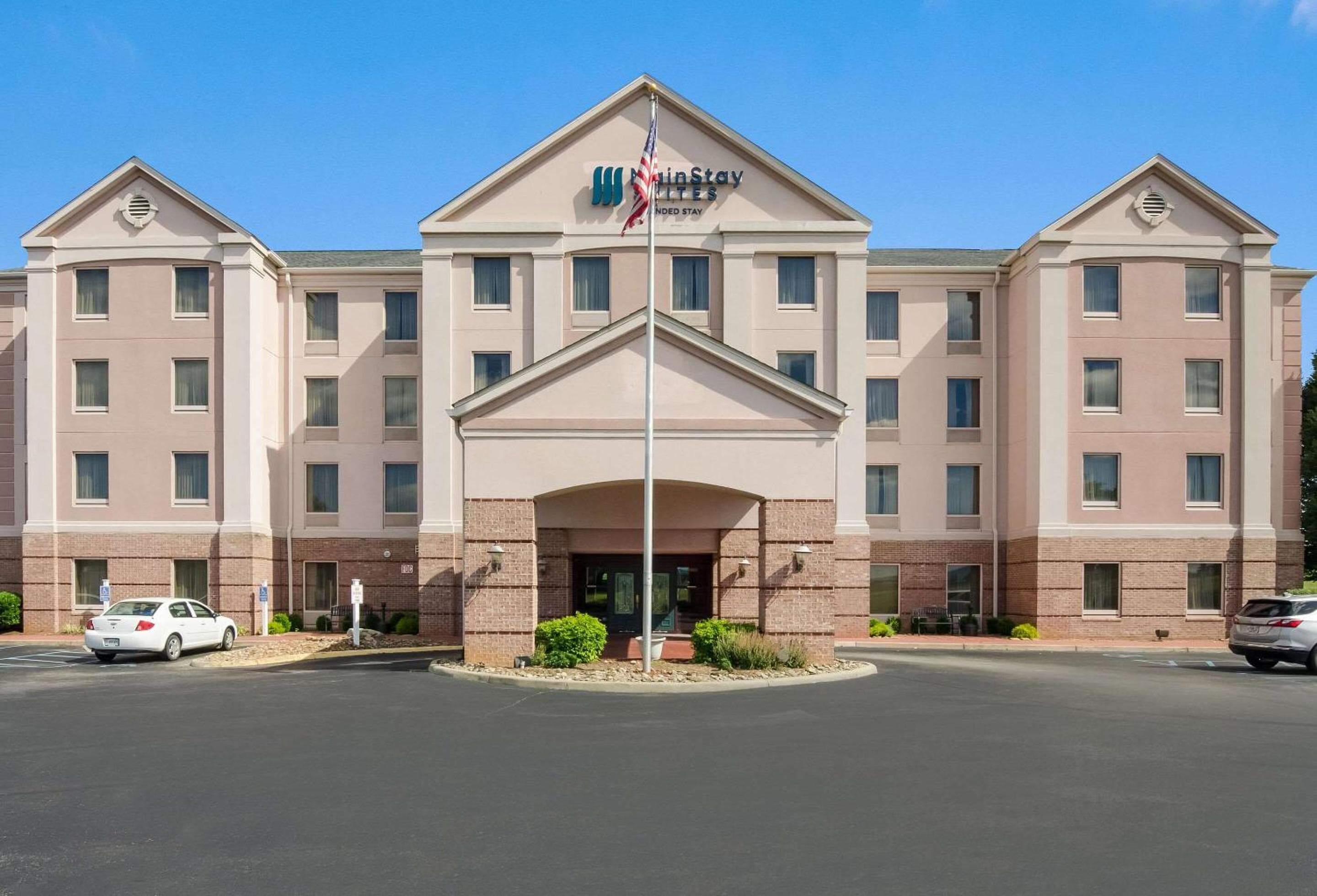 MainStay Suites Roanoke Airport