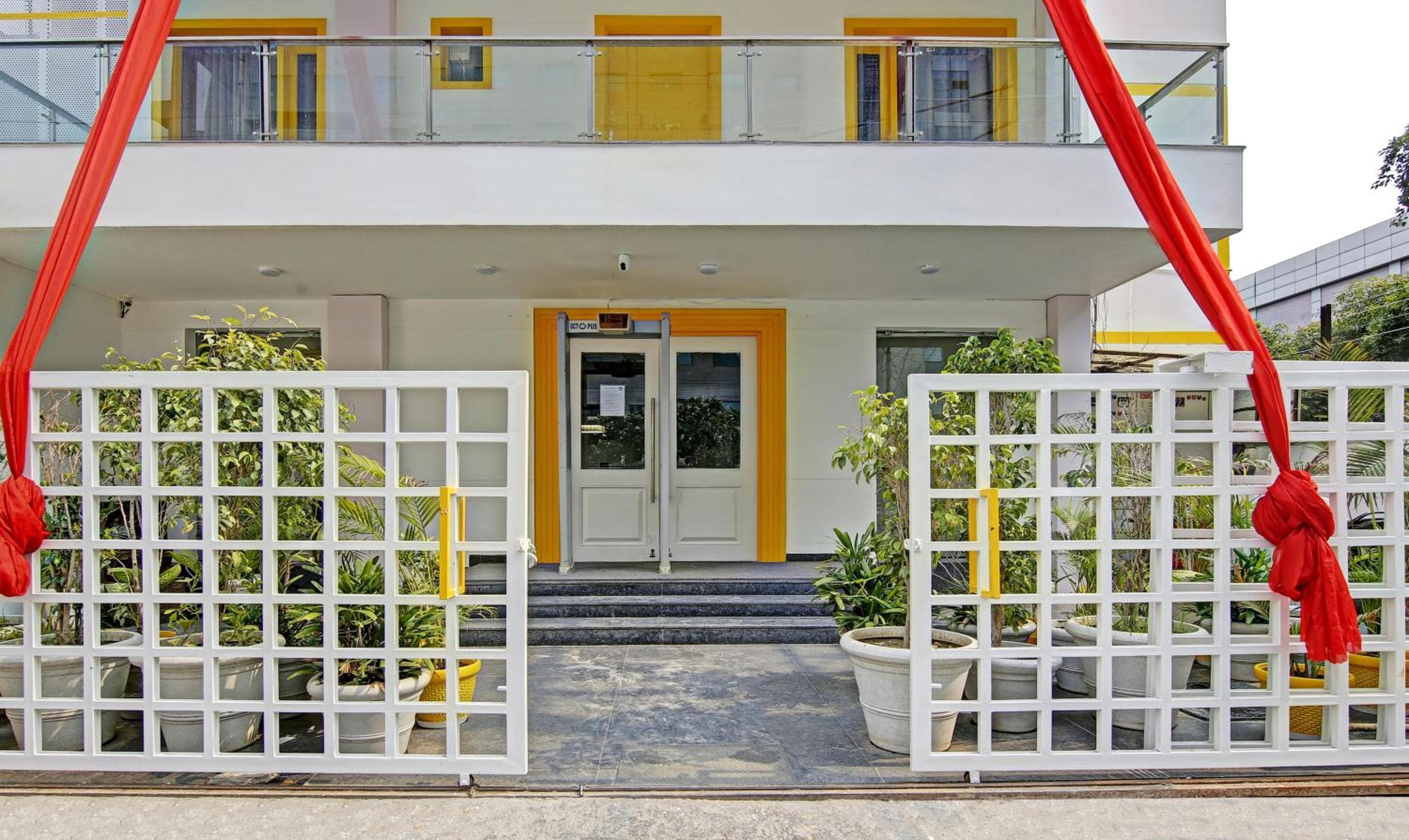 Treebo Ahinsa Residency Sohna Road