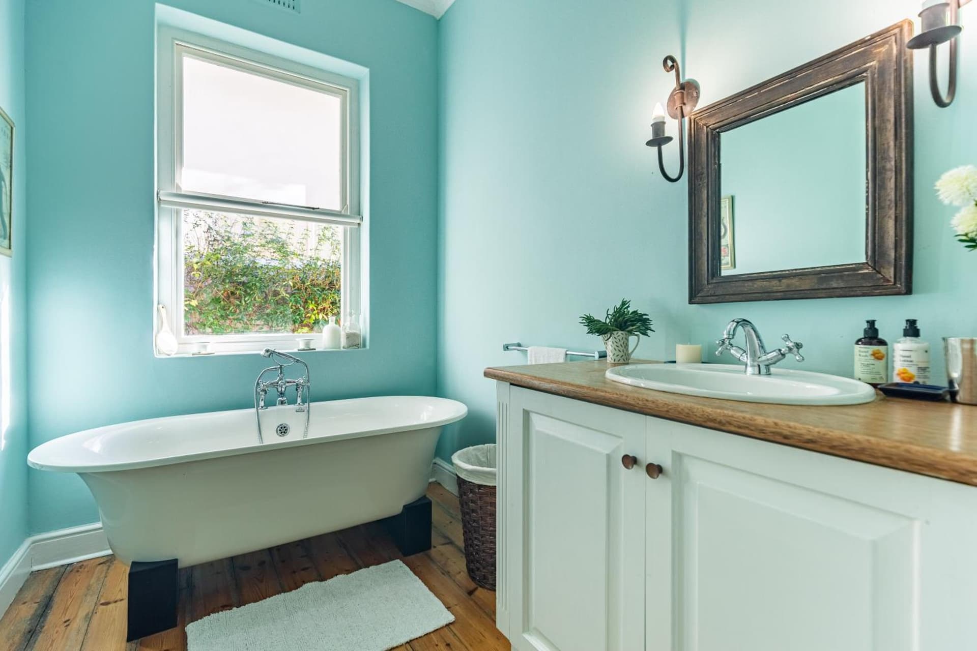 Zonnendal Family Home in charming Kalk Bay