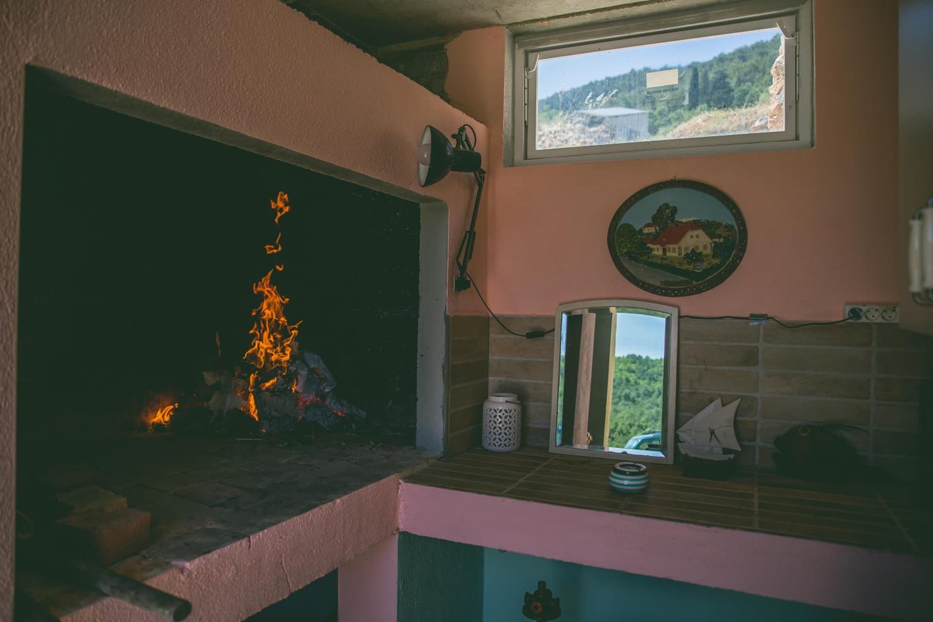 Olive Hill Familly House