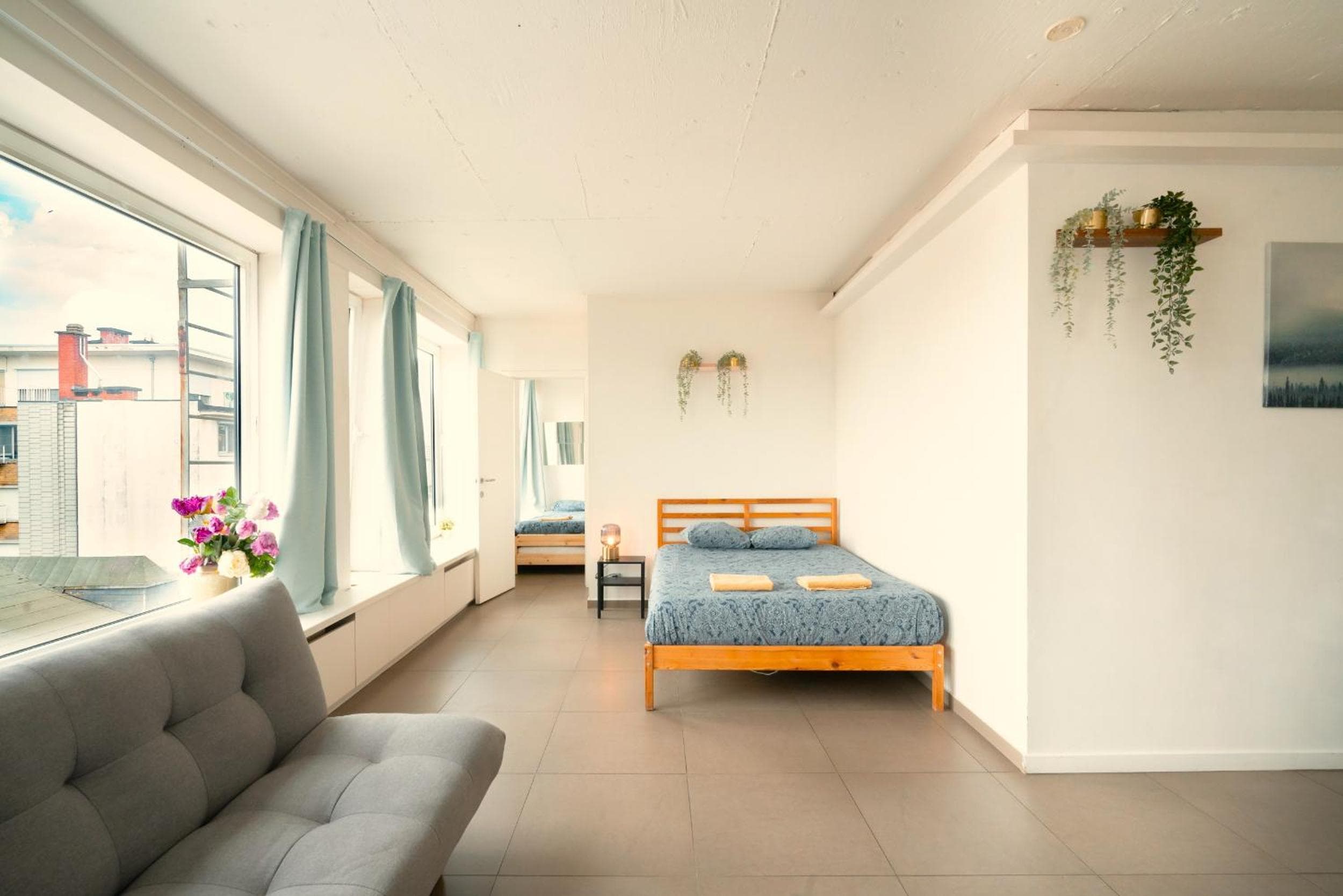 Antwerp Central Apartment for 7