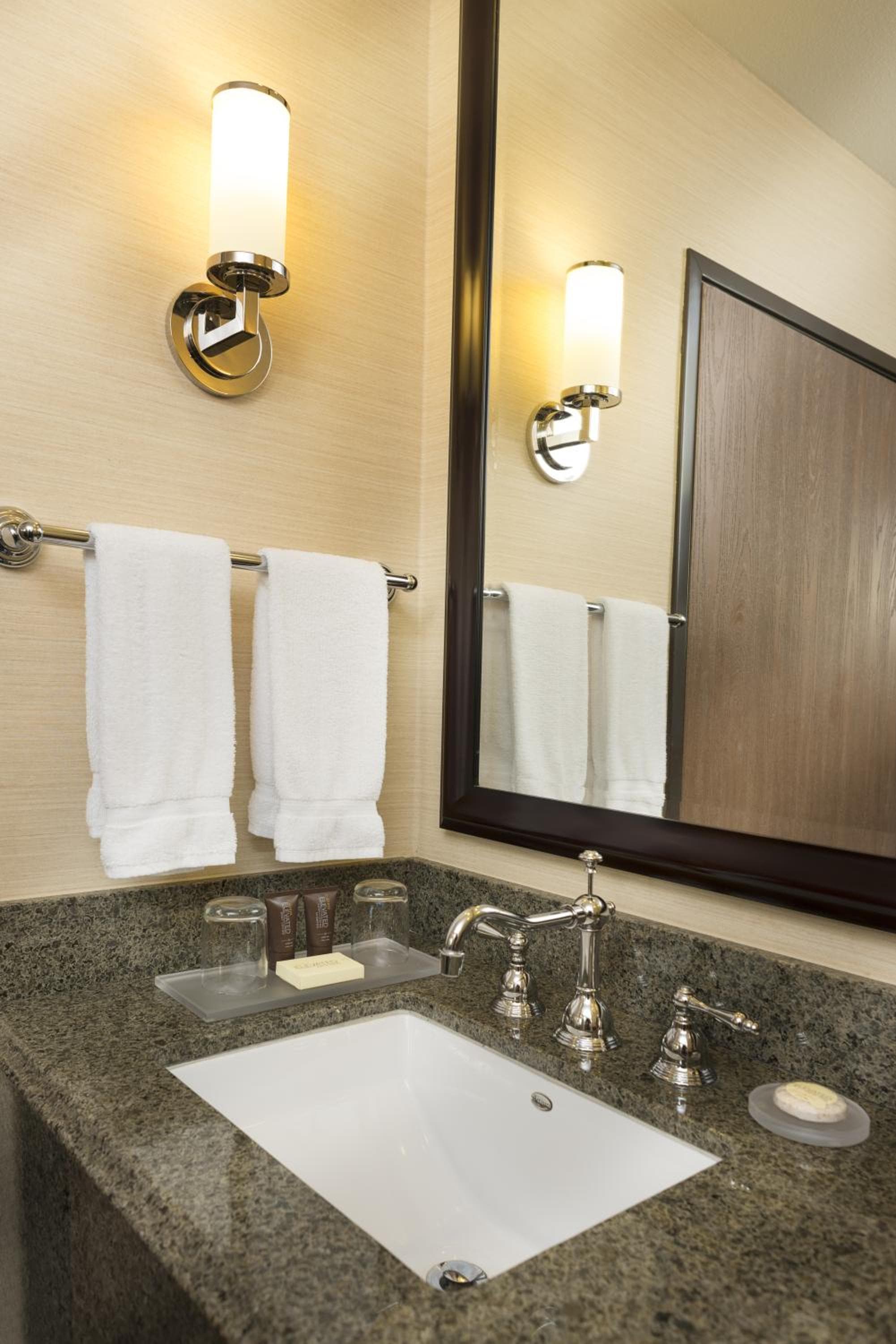 Ayres Hotel Redlands - Loma Linda