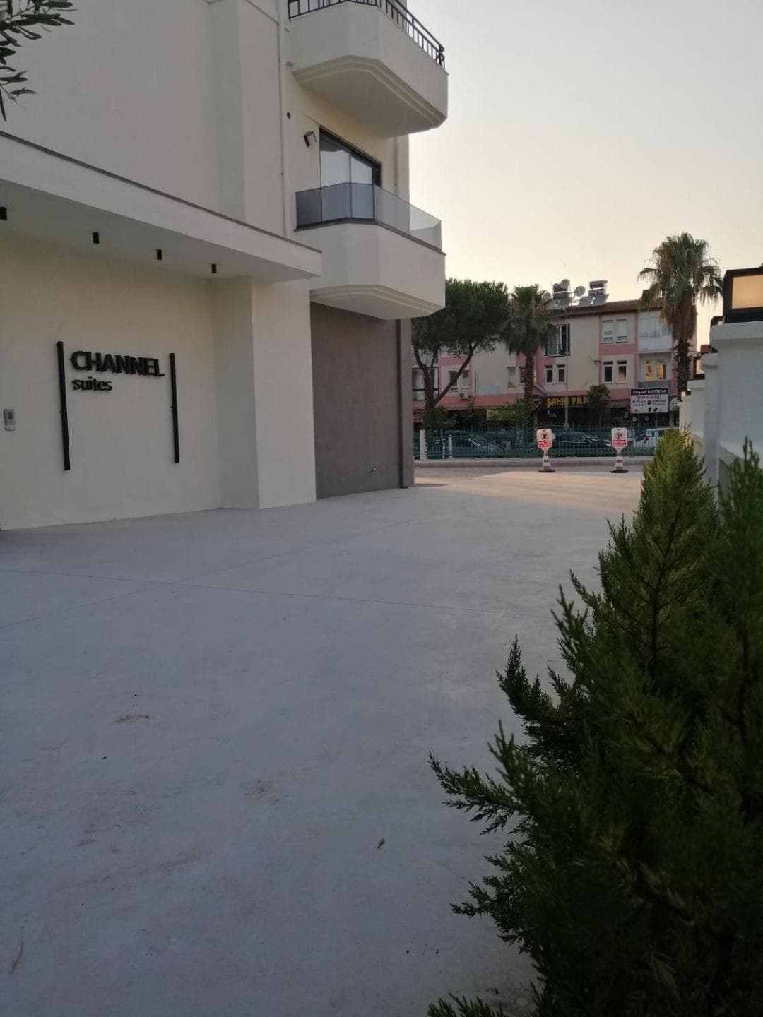 Channel Suites