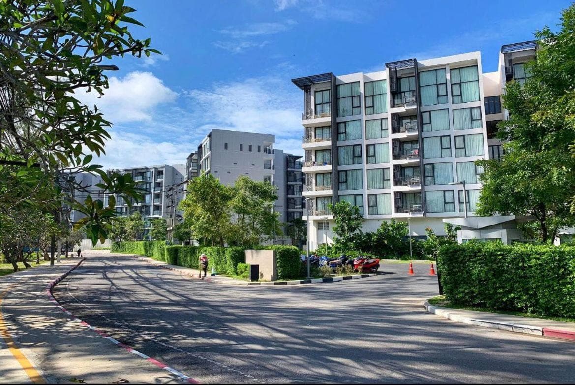 Laguna cassia residences
