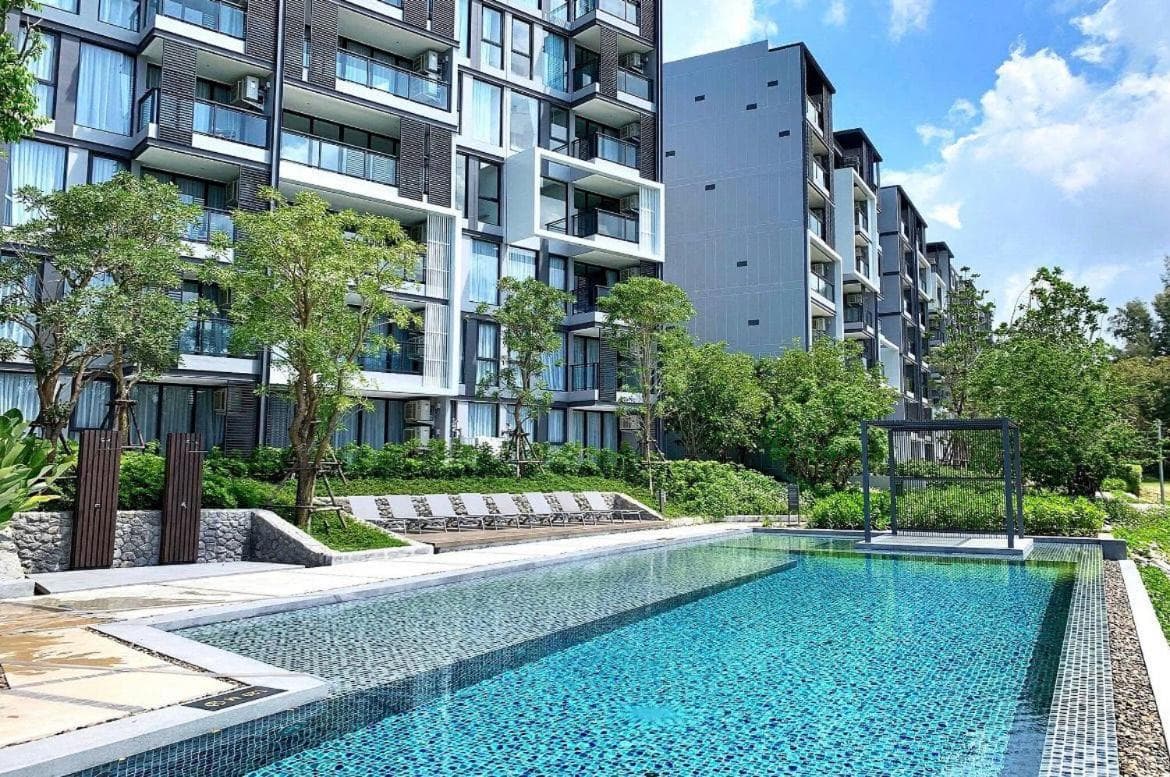 Laguna cassia residences