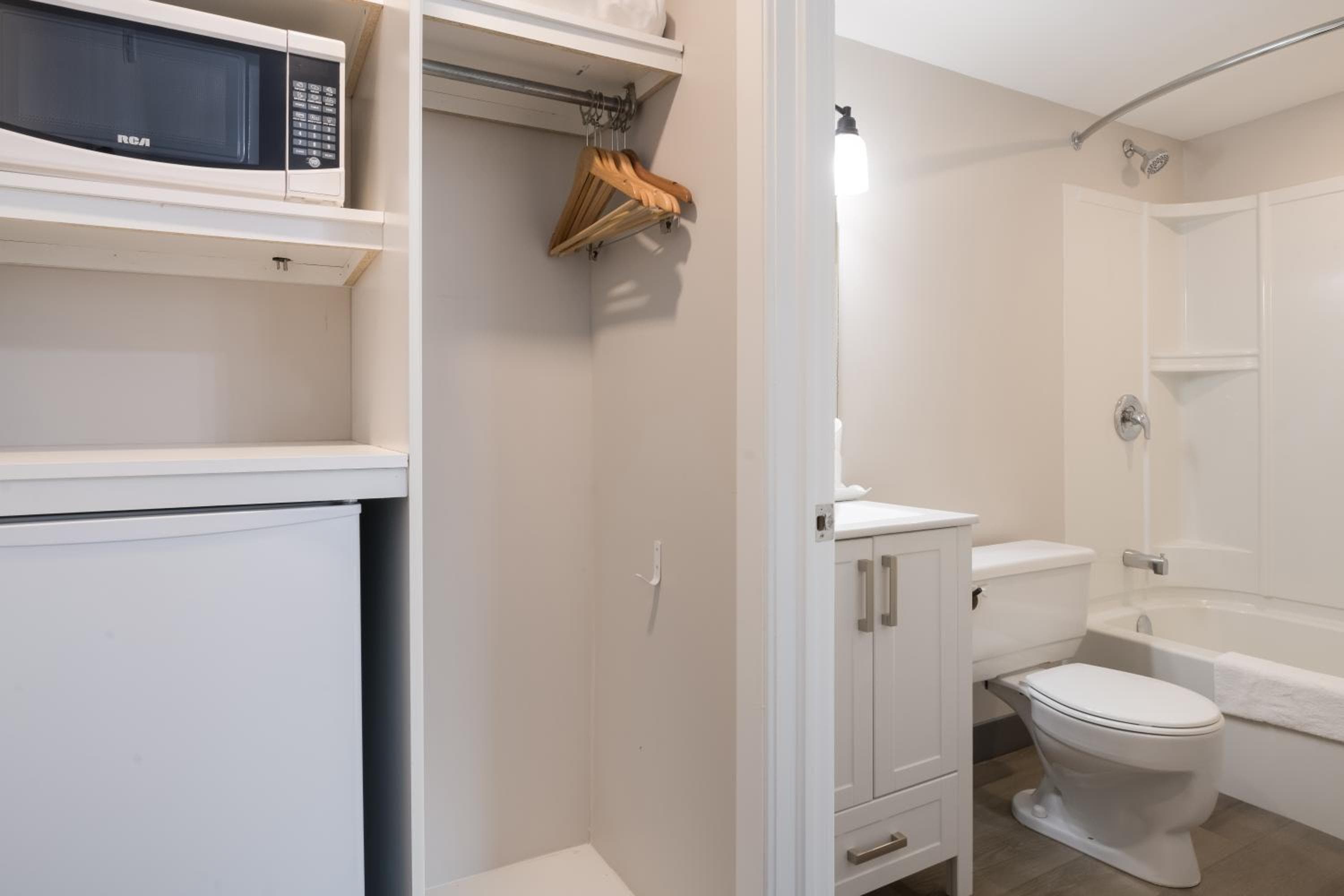 Canadas Best Value Inn & Suites-Charlottetown