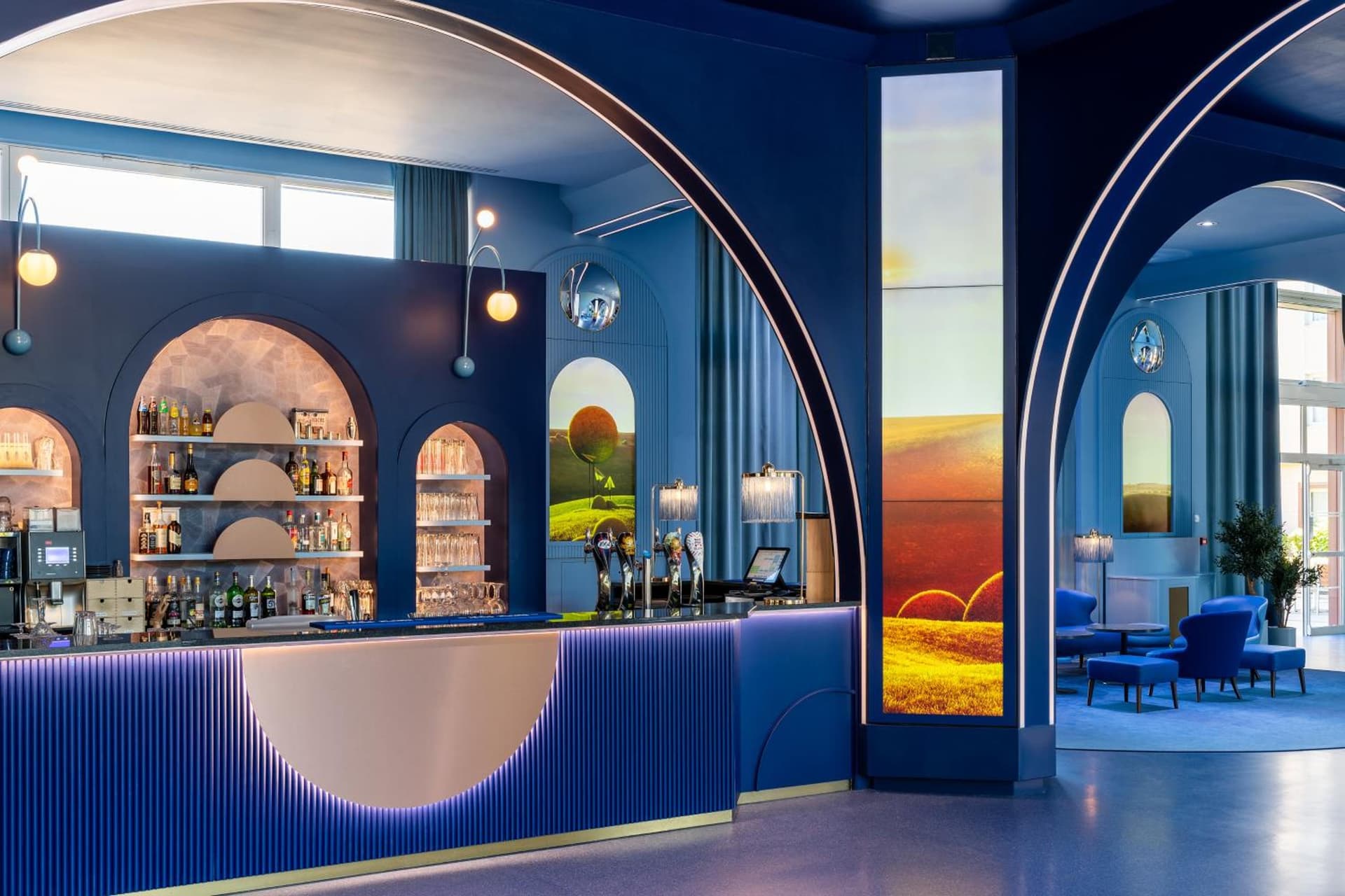bar