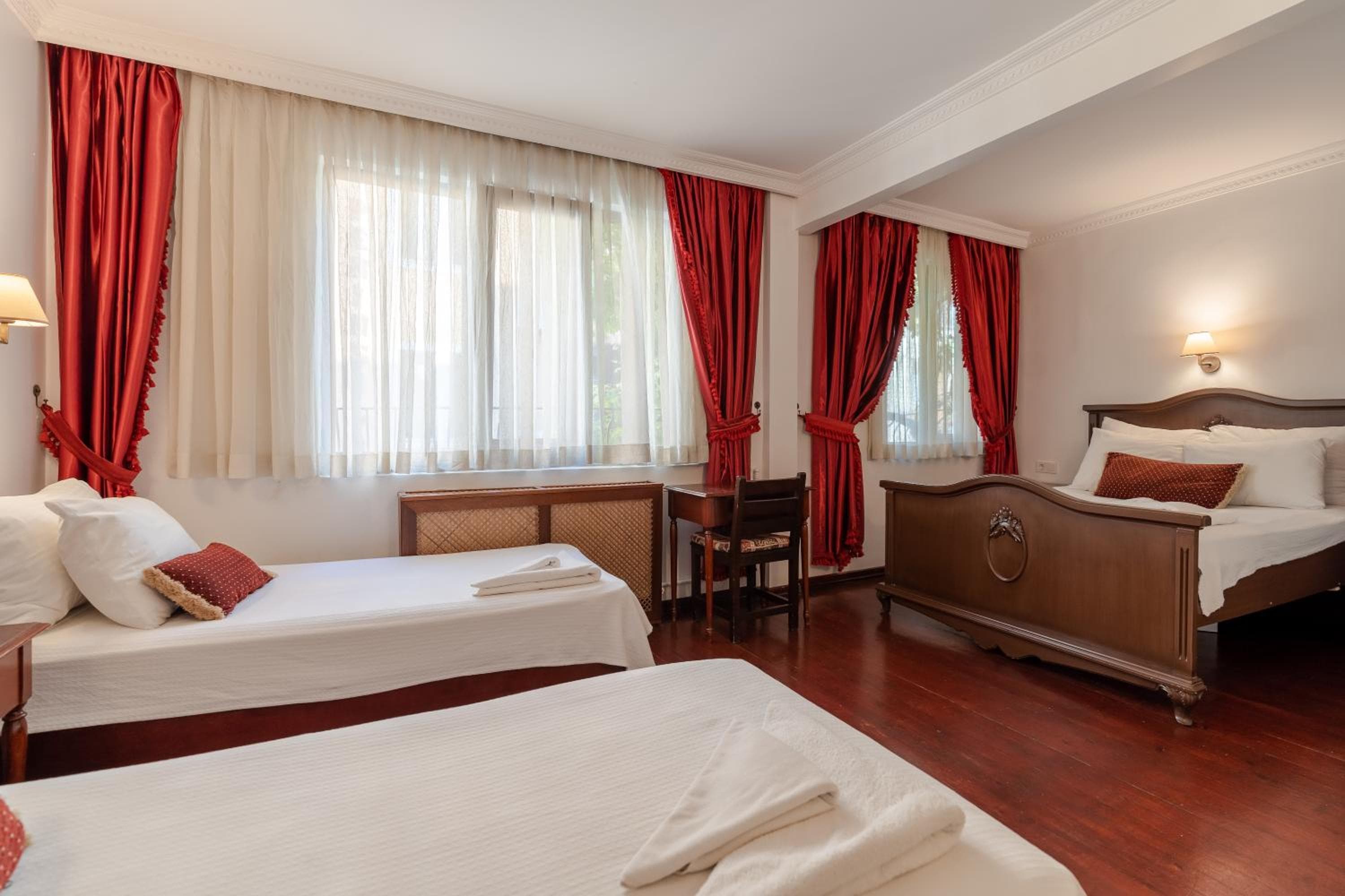 Şebnem Hotel
