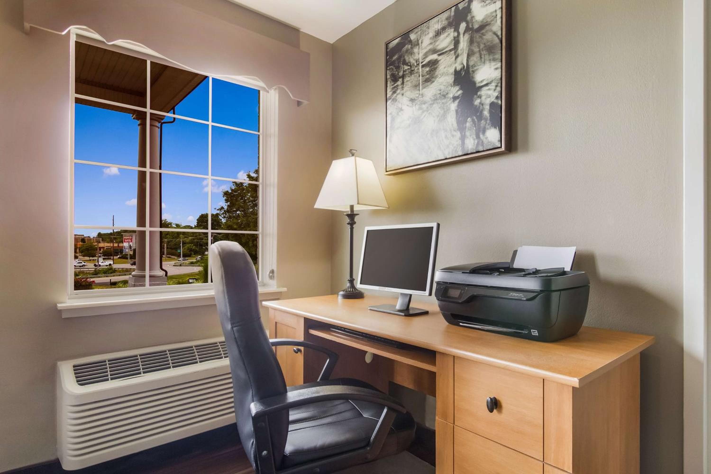 Best Western Parkside Inn