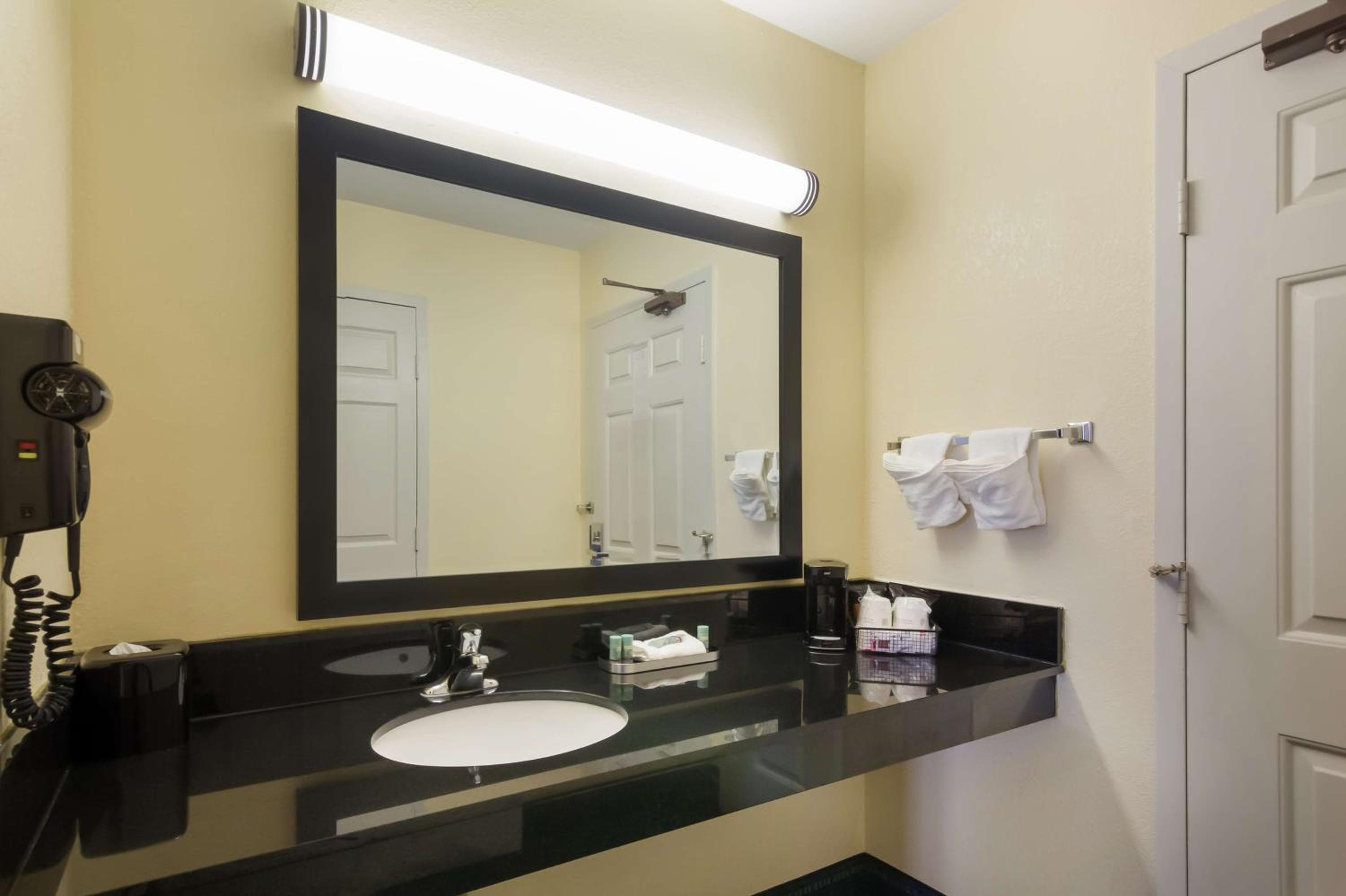 Best Western Parkside Inn