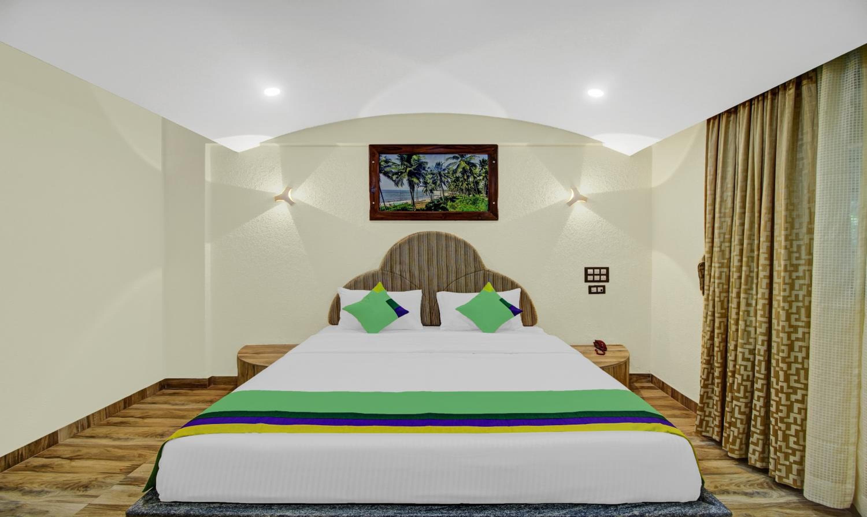 Treebo Majestic Palms, 2 Km From Colva Beach