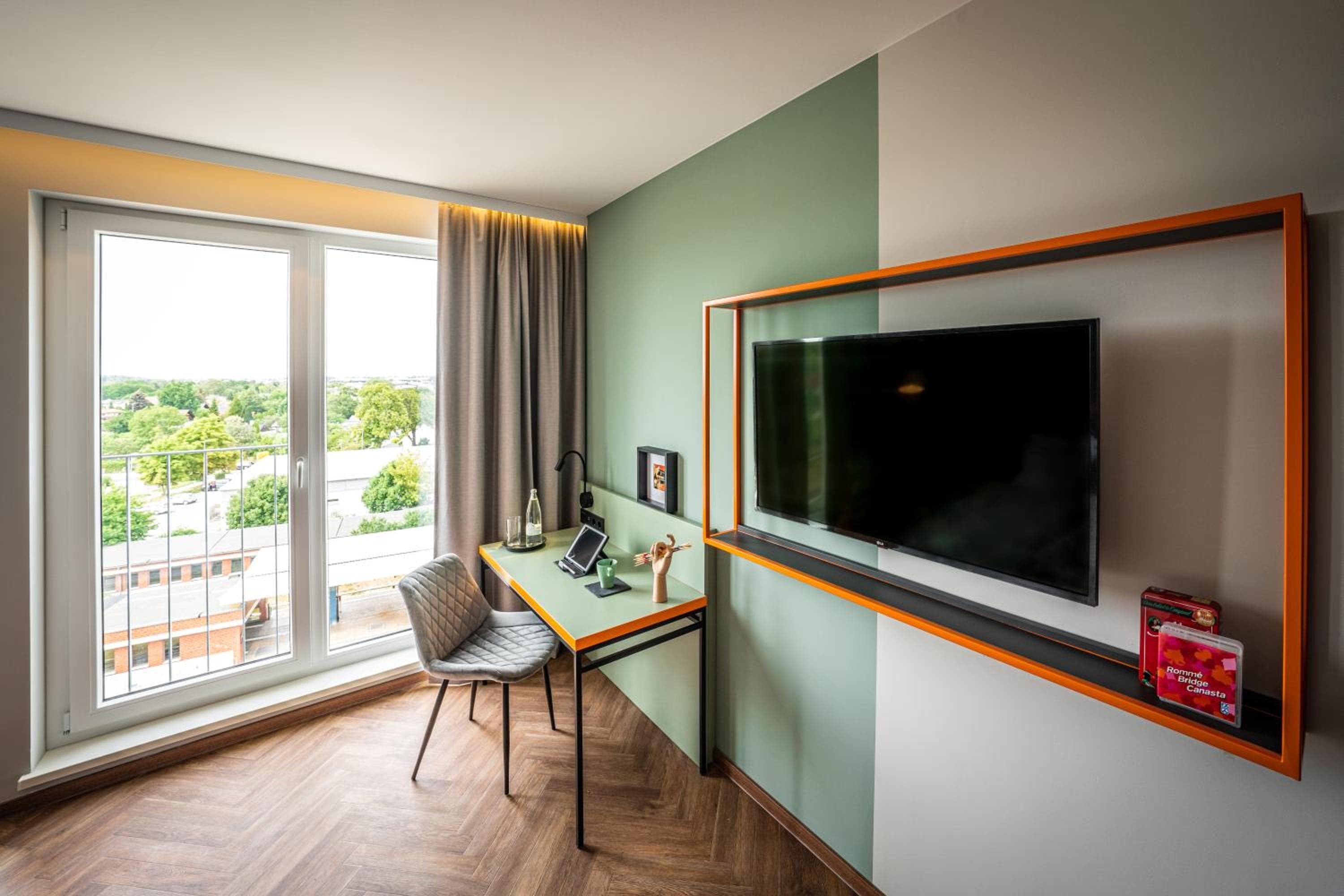 LOGINN Hotel Berlin Airport
