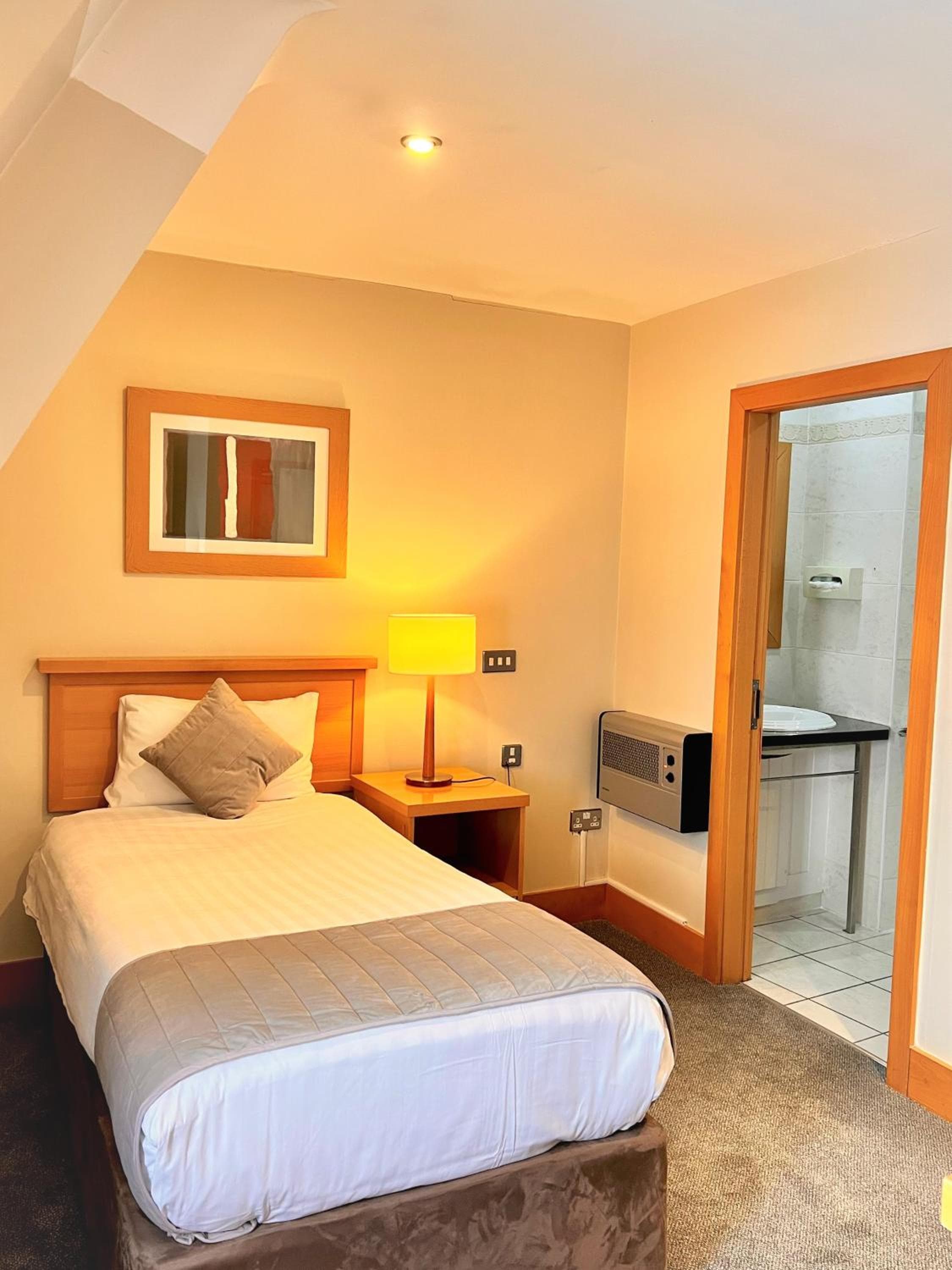 Beresford Hotel