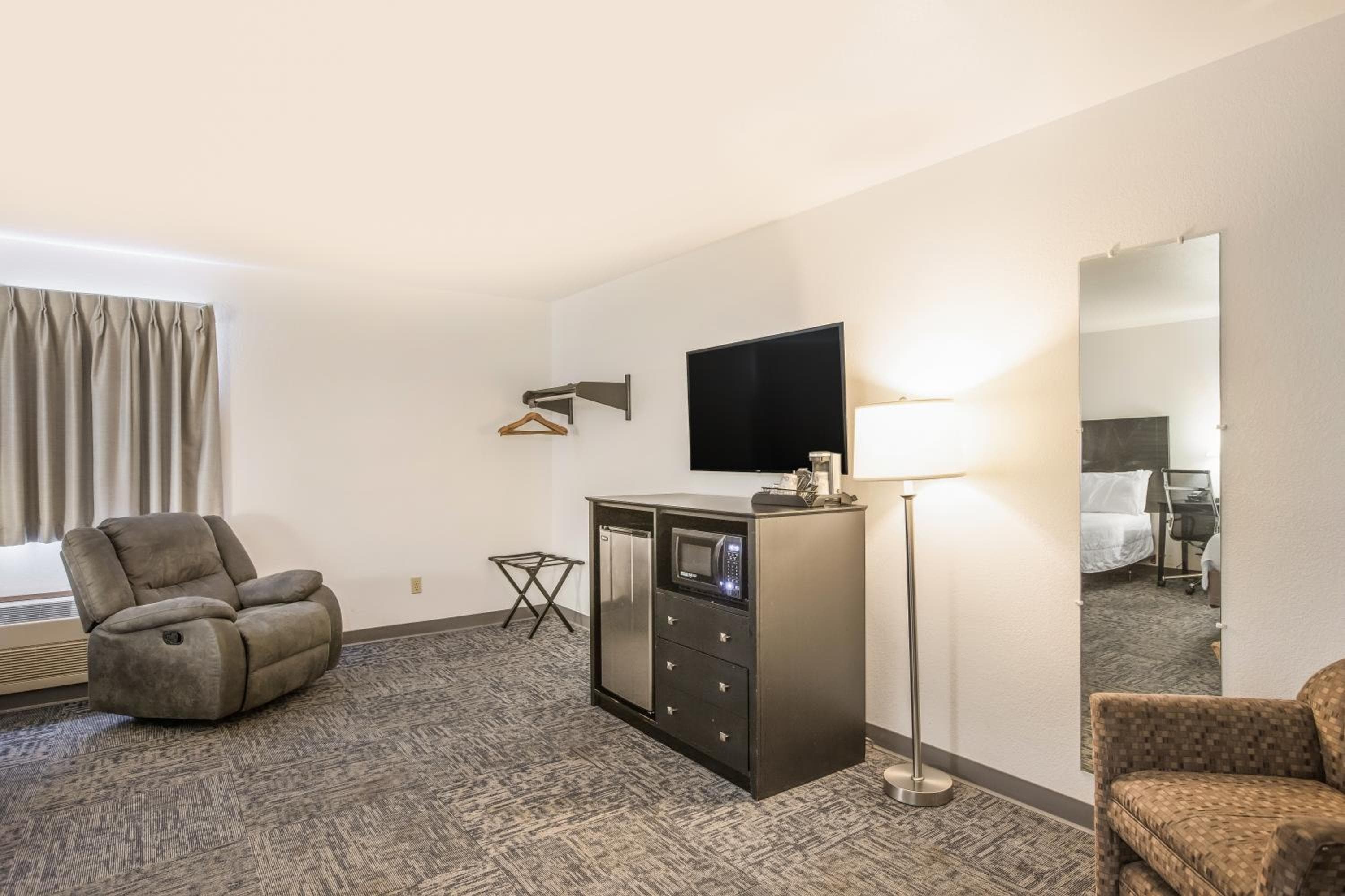 Americas Best Value Inn & Suites-Birch Run