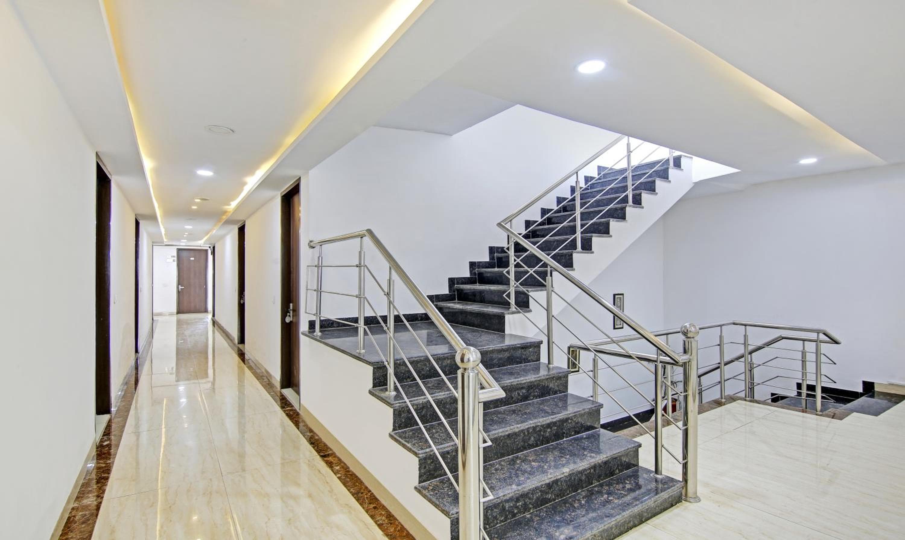 Treebo Royal Empire Adarsh Nagar, Chandigarh