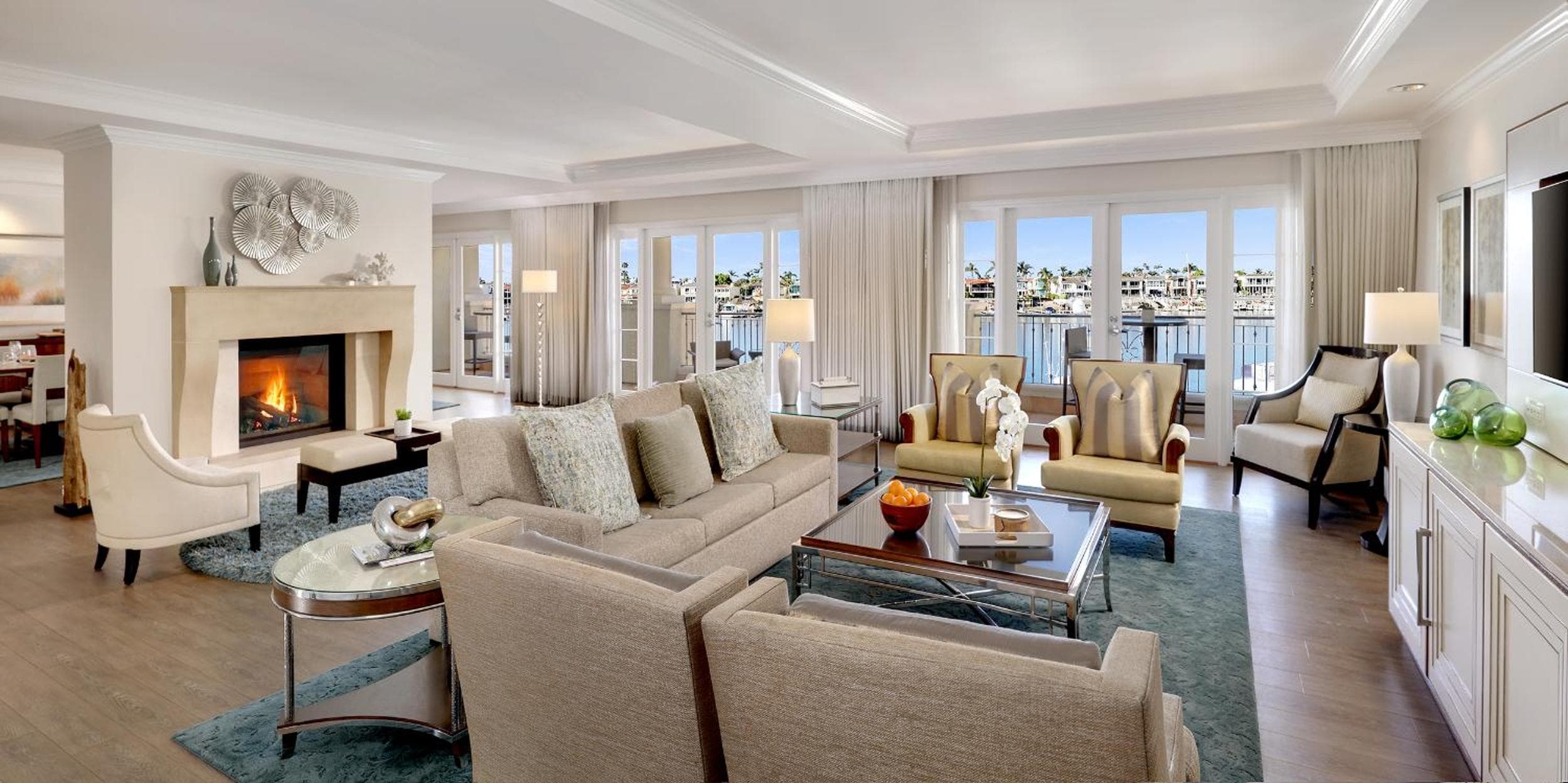 Balboa Bay Resort