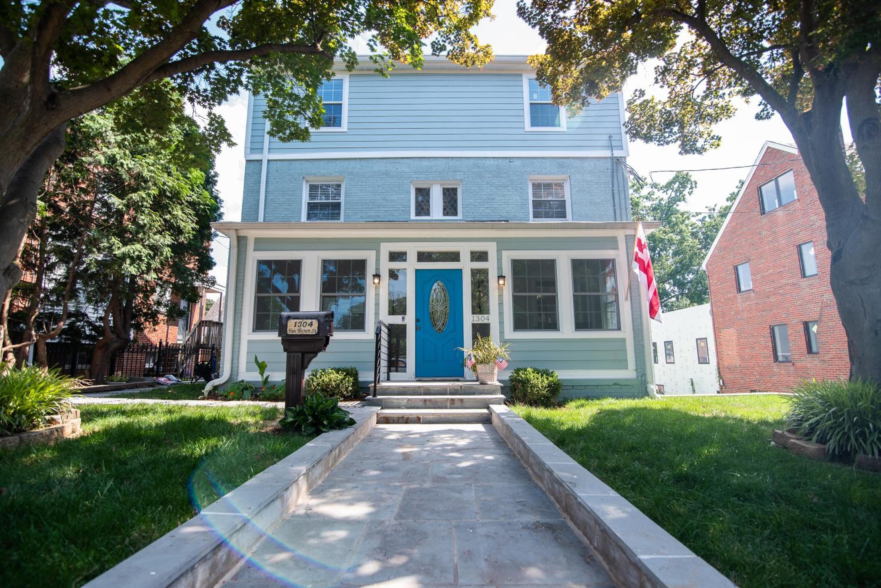 Luxurious Charming Home in NW-DC