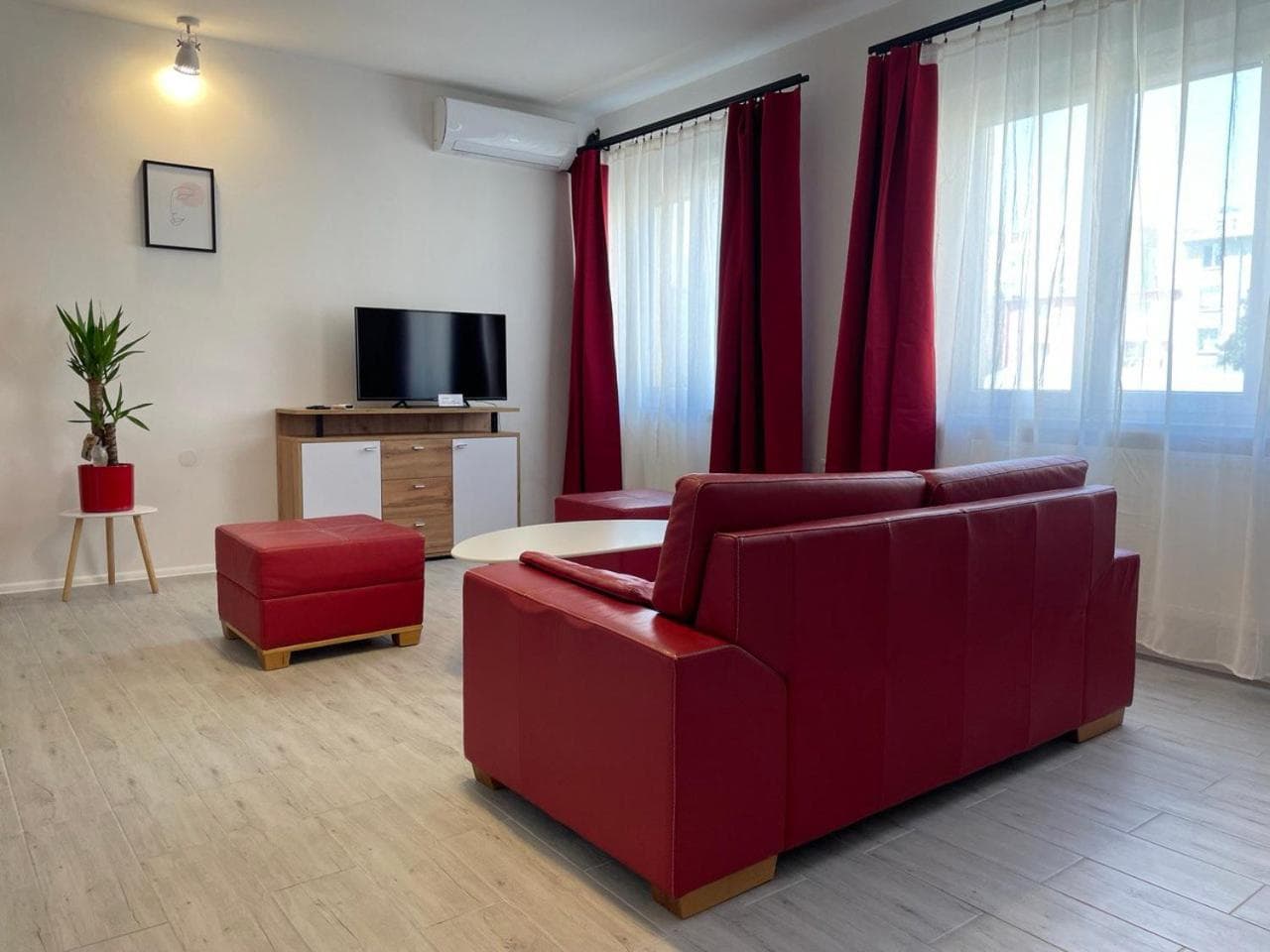 Newly renovated 2 rooms apartment downtown Nitra