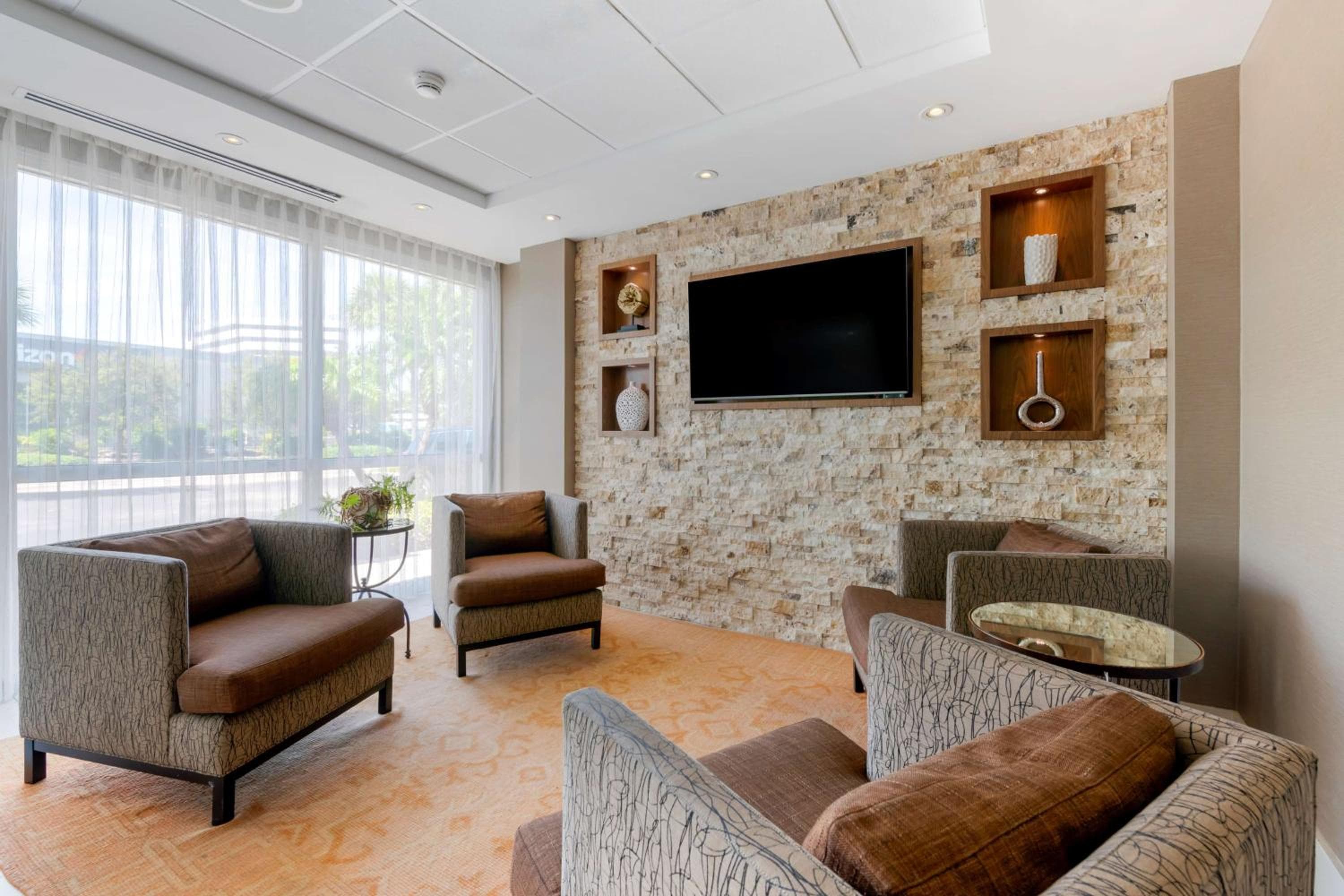 Best Western Plus North Miami-Bal Harbour