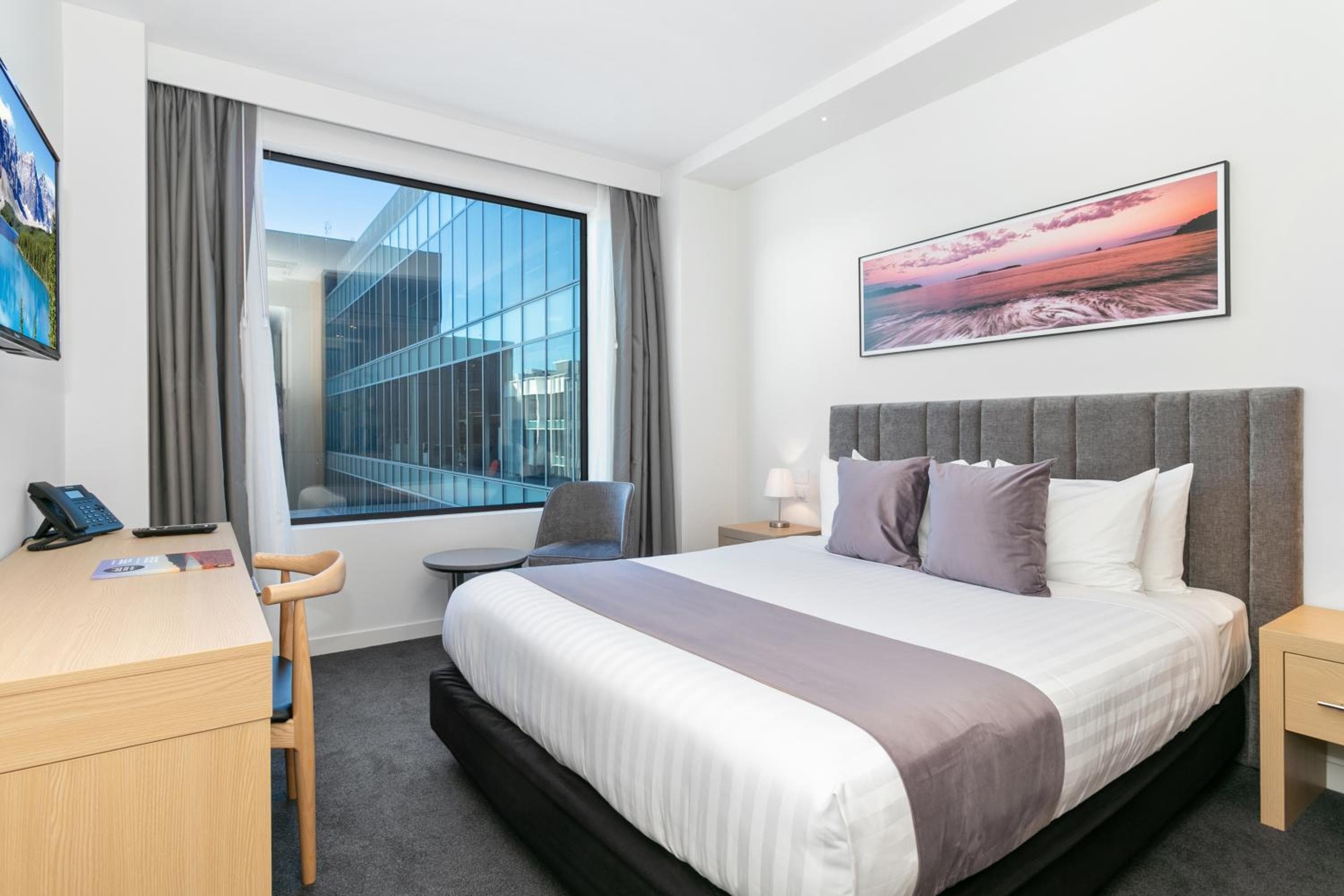 Christchurch City Hotel