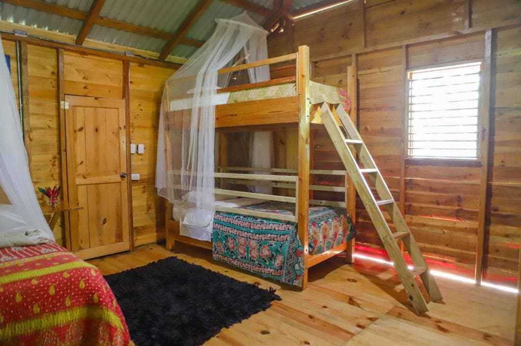 EL GALLO ECOLODGE