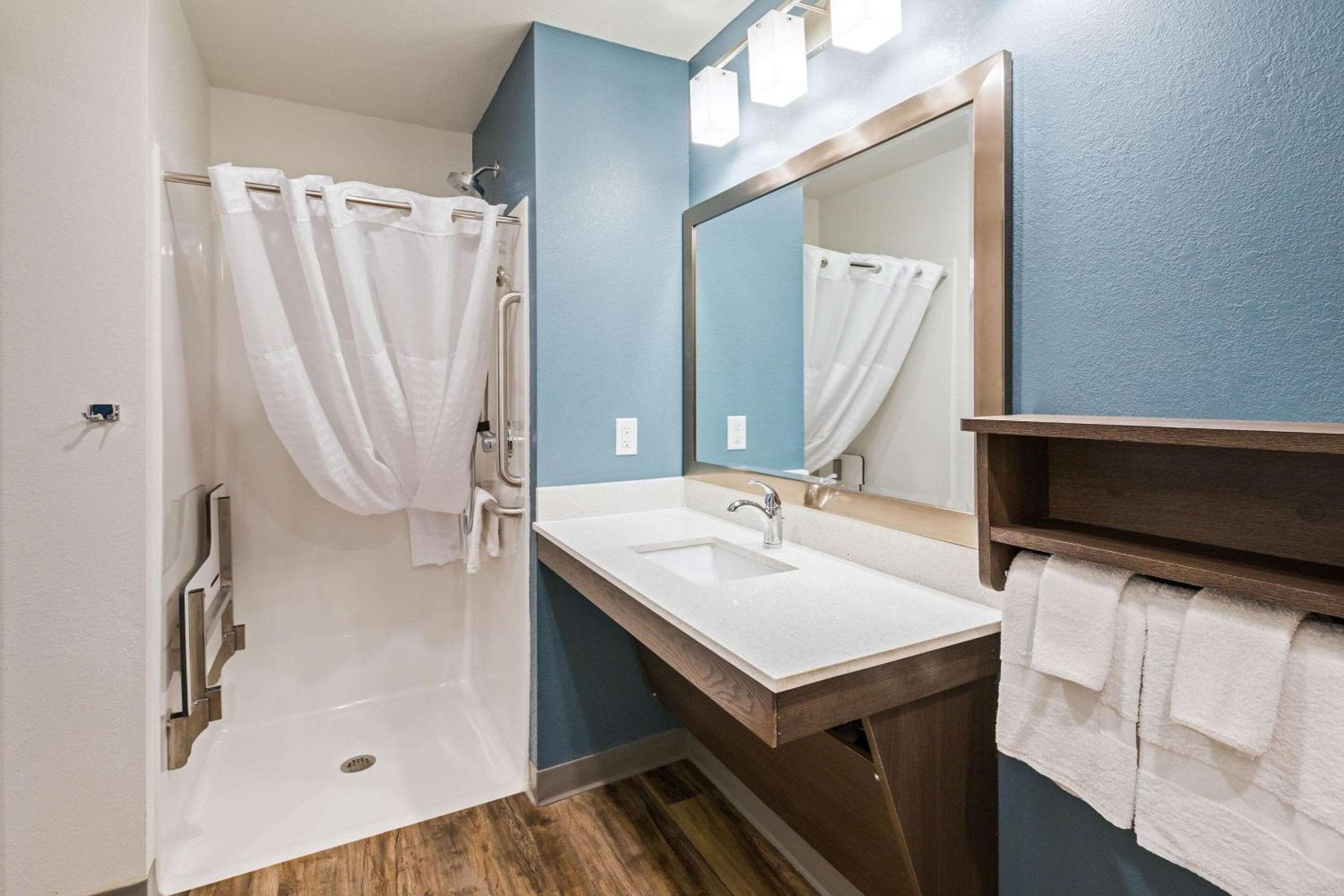 WoodSpring Suites Broken Arrow