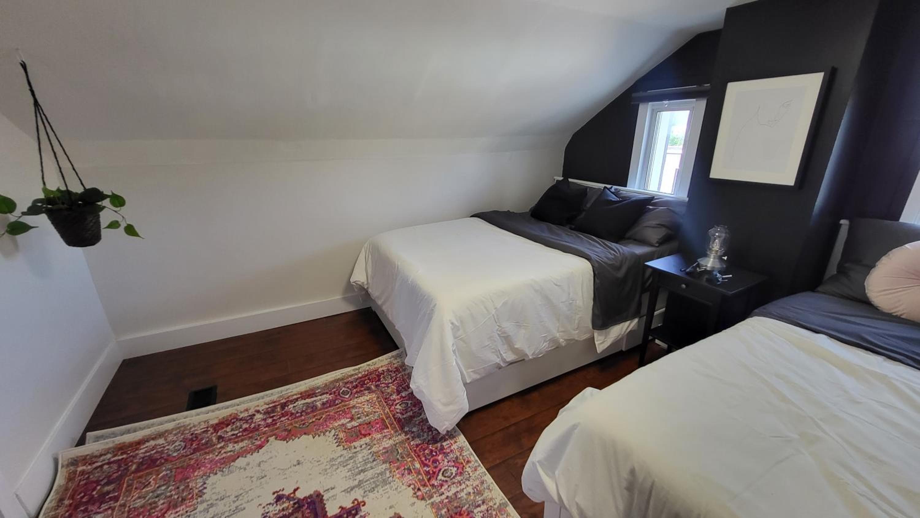 JstLikeHome - Old Ottawa Suite & Guesthouse