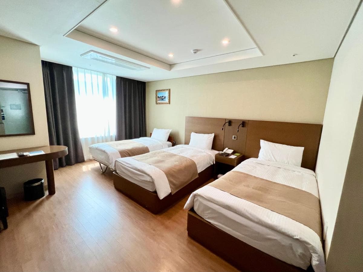 Crown Harbor Hotel Busan