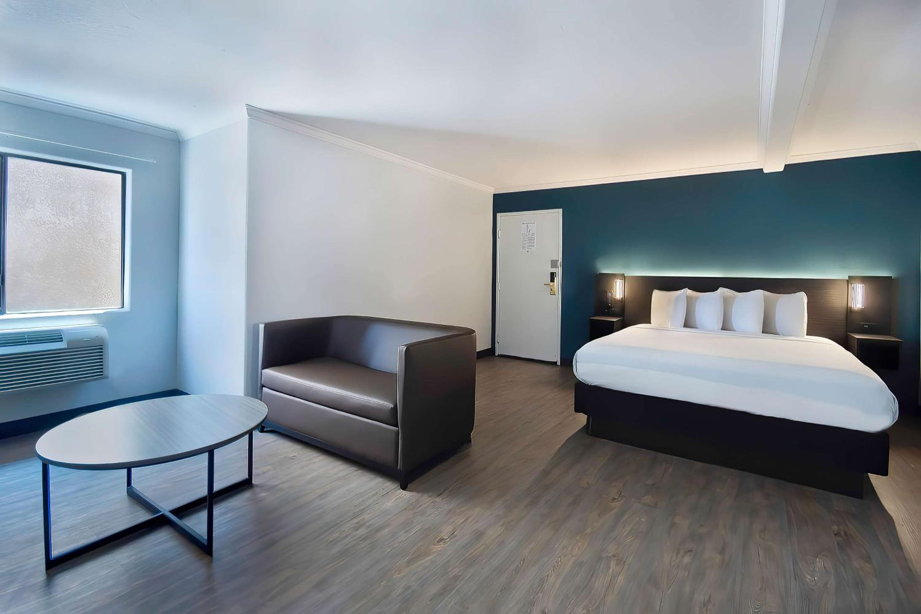 Studio 6 Suites Lawndale, CA South Bay