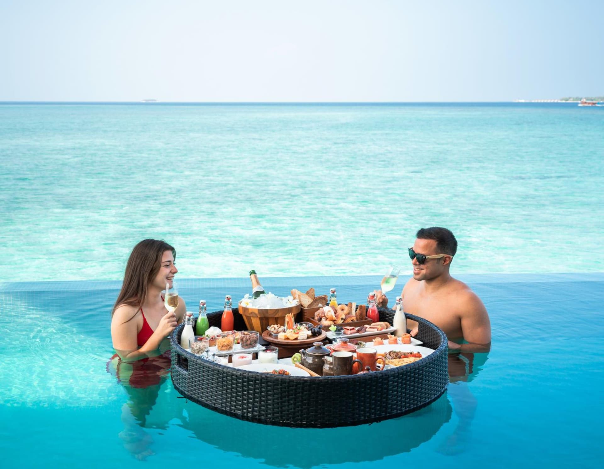 Heritance Aarah - Premium All Inclusive - 40 Minutes away from Male by Seaplane