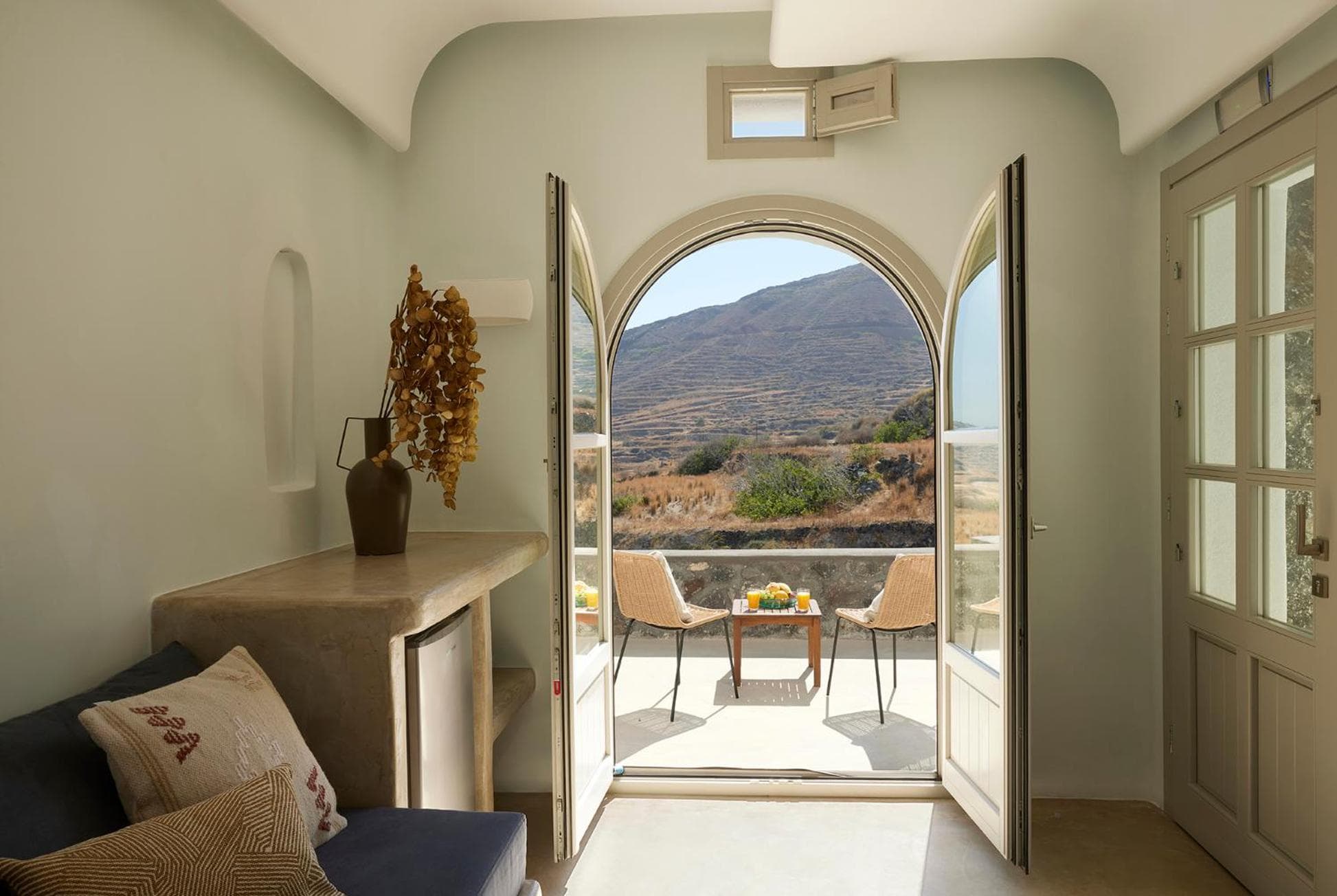 Danae Suites Santorini