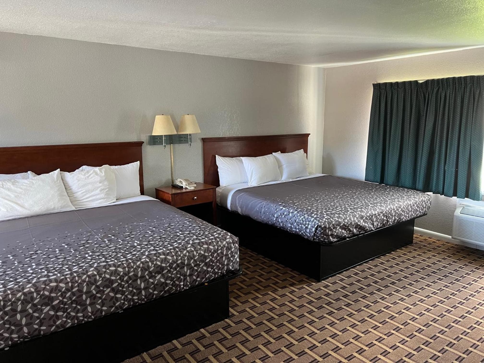 Budget Inn